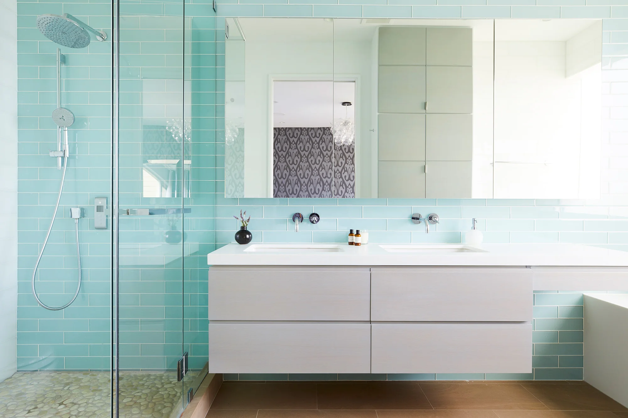Bathroom Remodel - NOA Design + Construction - Green