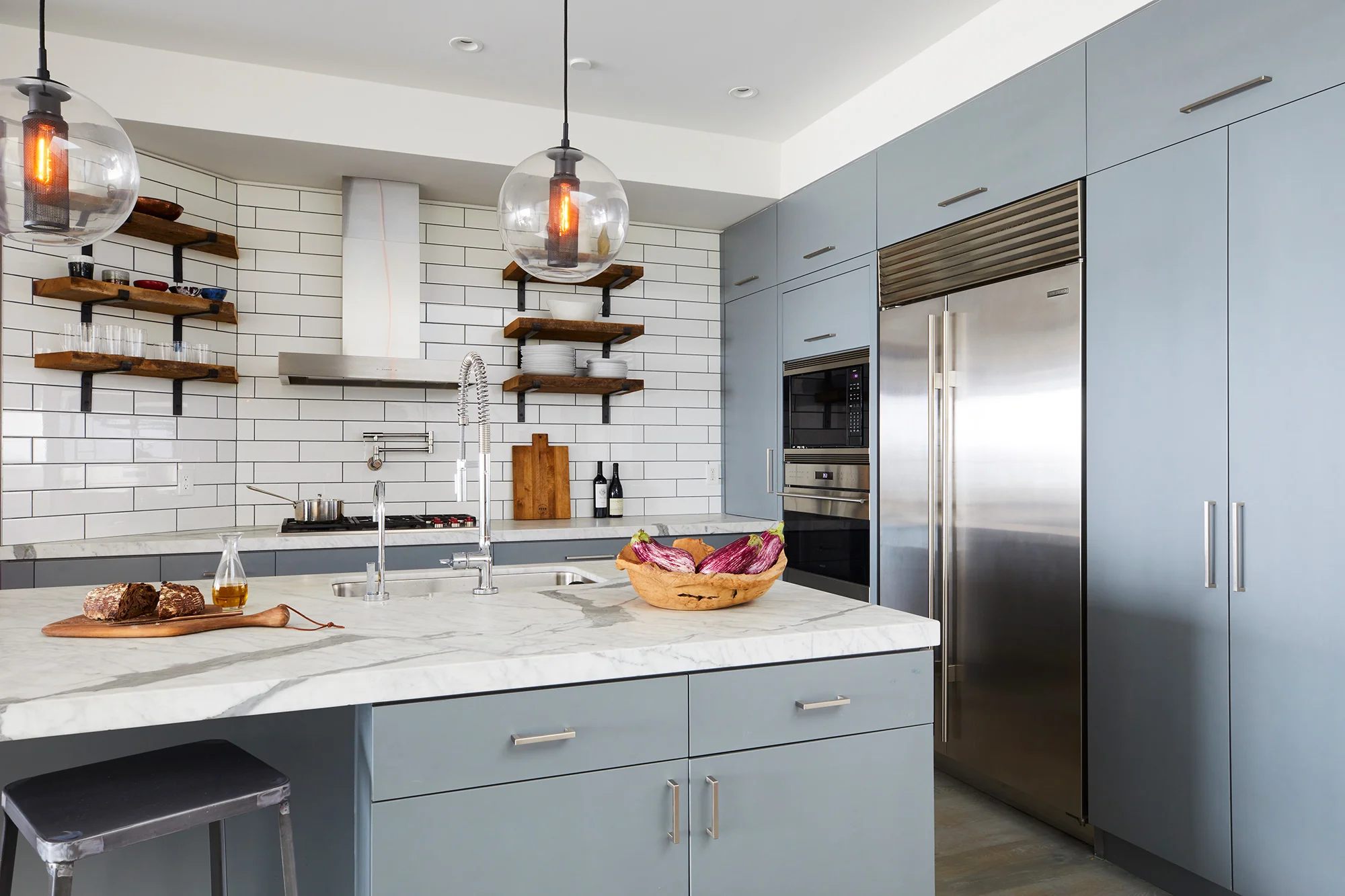 Kitchen Redesign - NOA Design + Construction - Green