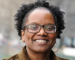 Lynnae_Brown.jpg