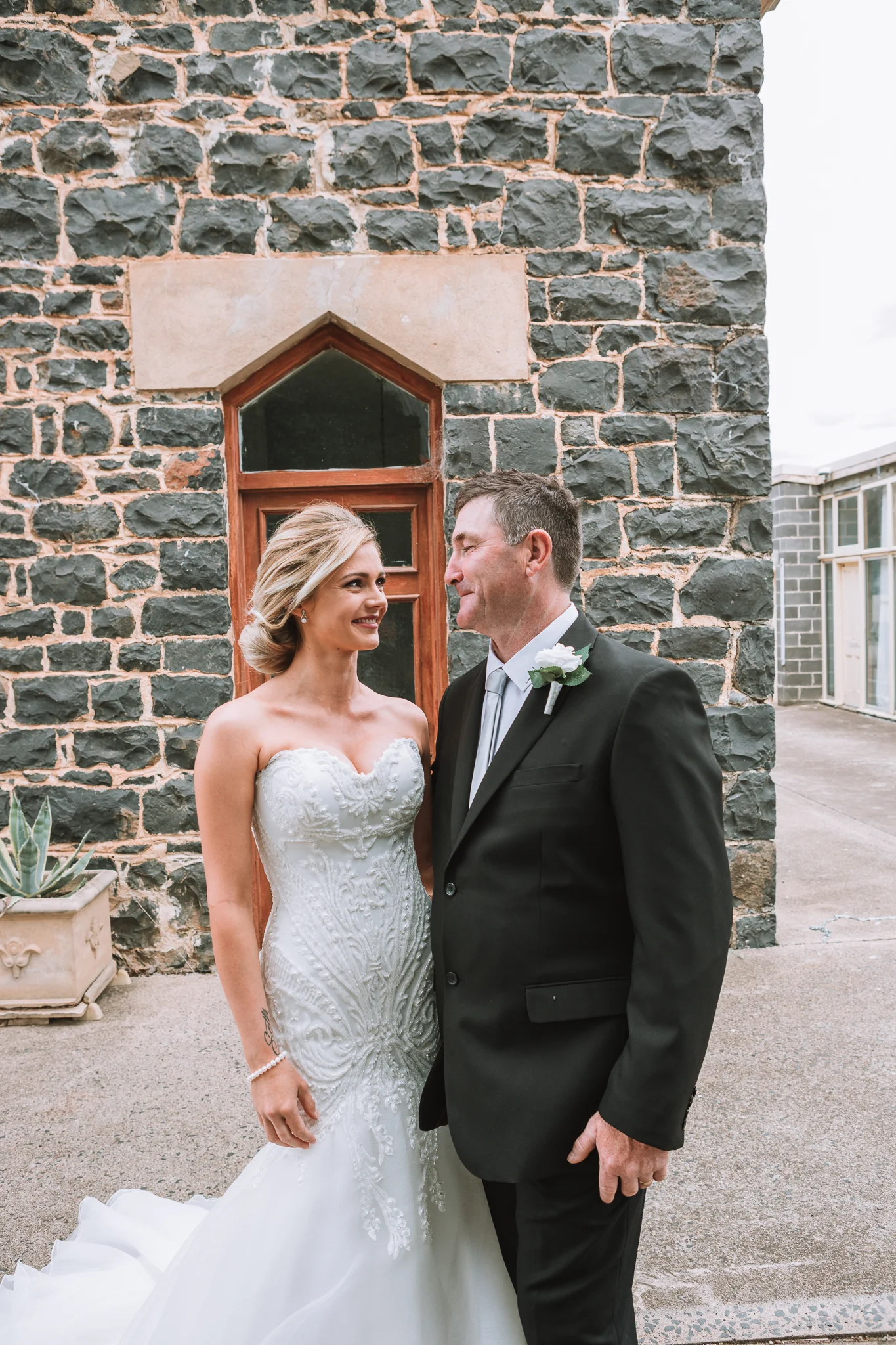 Tara&Bryton_ShareMe-167.jpg