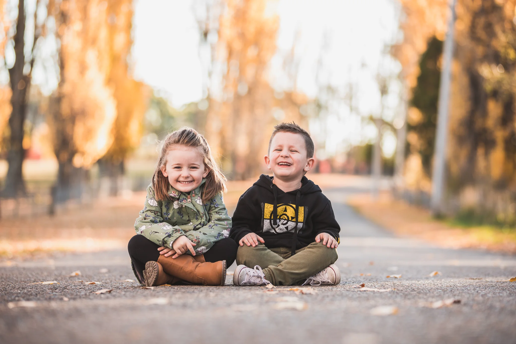 Indi&Levi-MeadowFlat_LowRes-13.jpg
