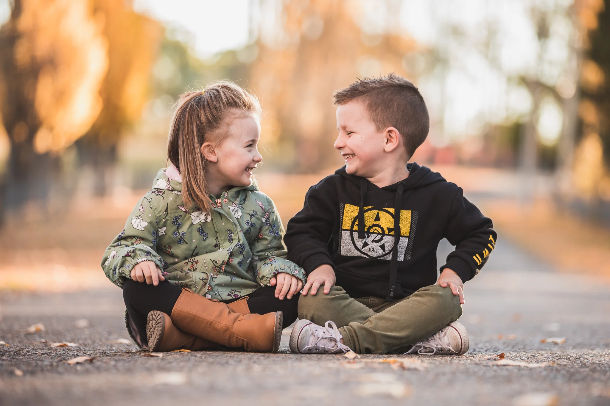 Indi&Levi-MeadowFlat_LowRes-16.jpg