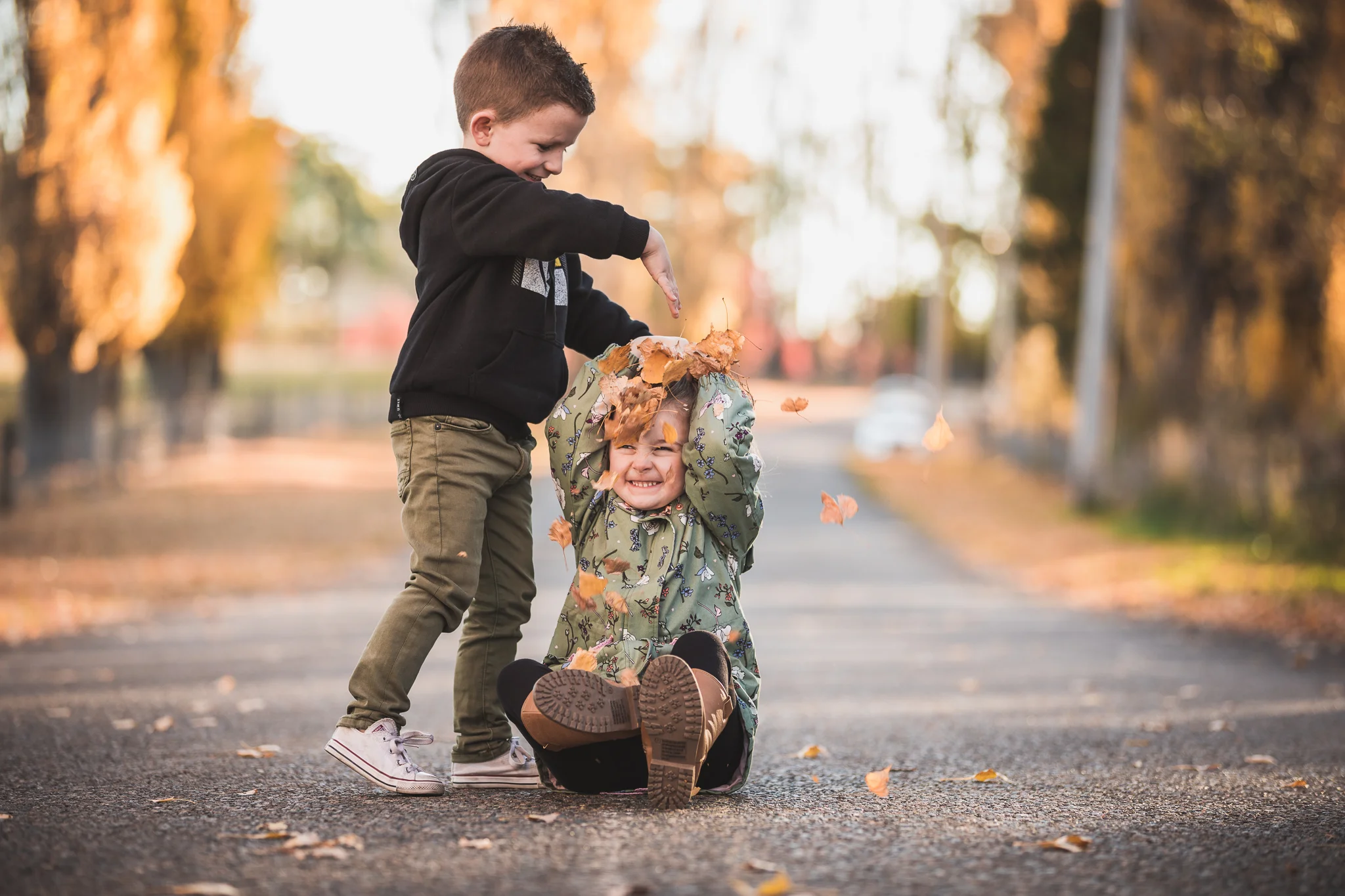 Indi&Levi-MeadowFlat_LowRes-27.jpg