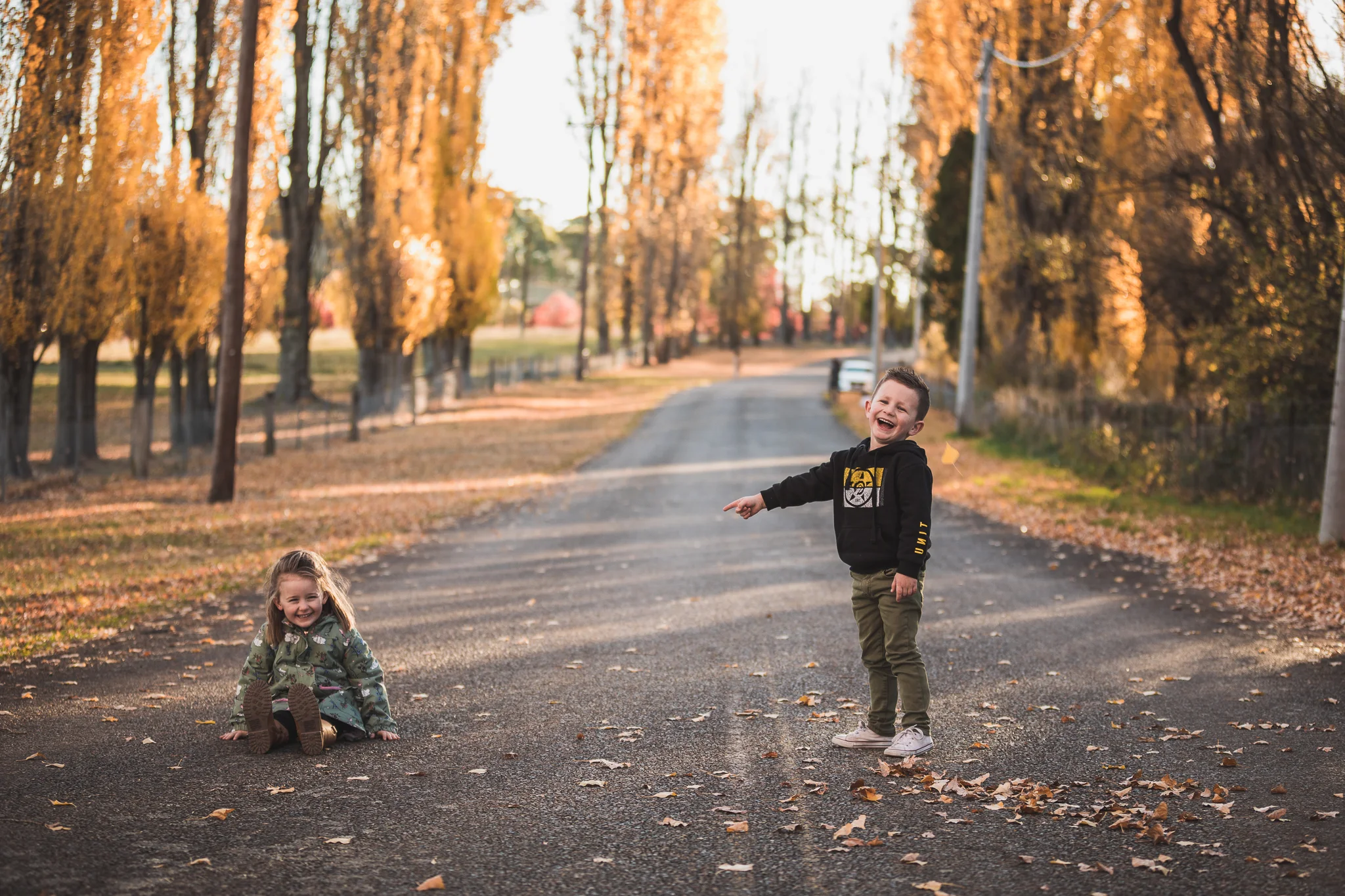 Indi&Levi-MeadowFlat_LowRes-36.jpg