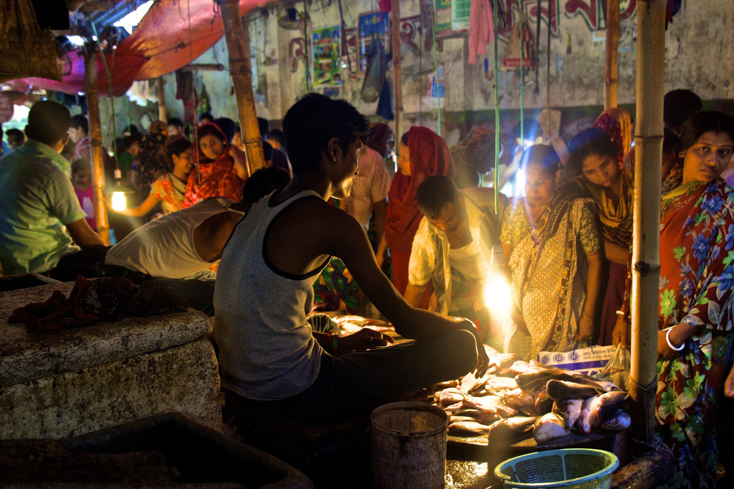dhaka rayer bazar slum market 1.jpg