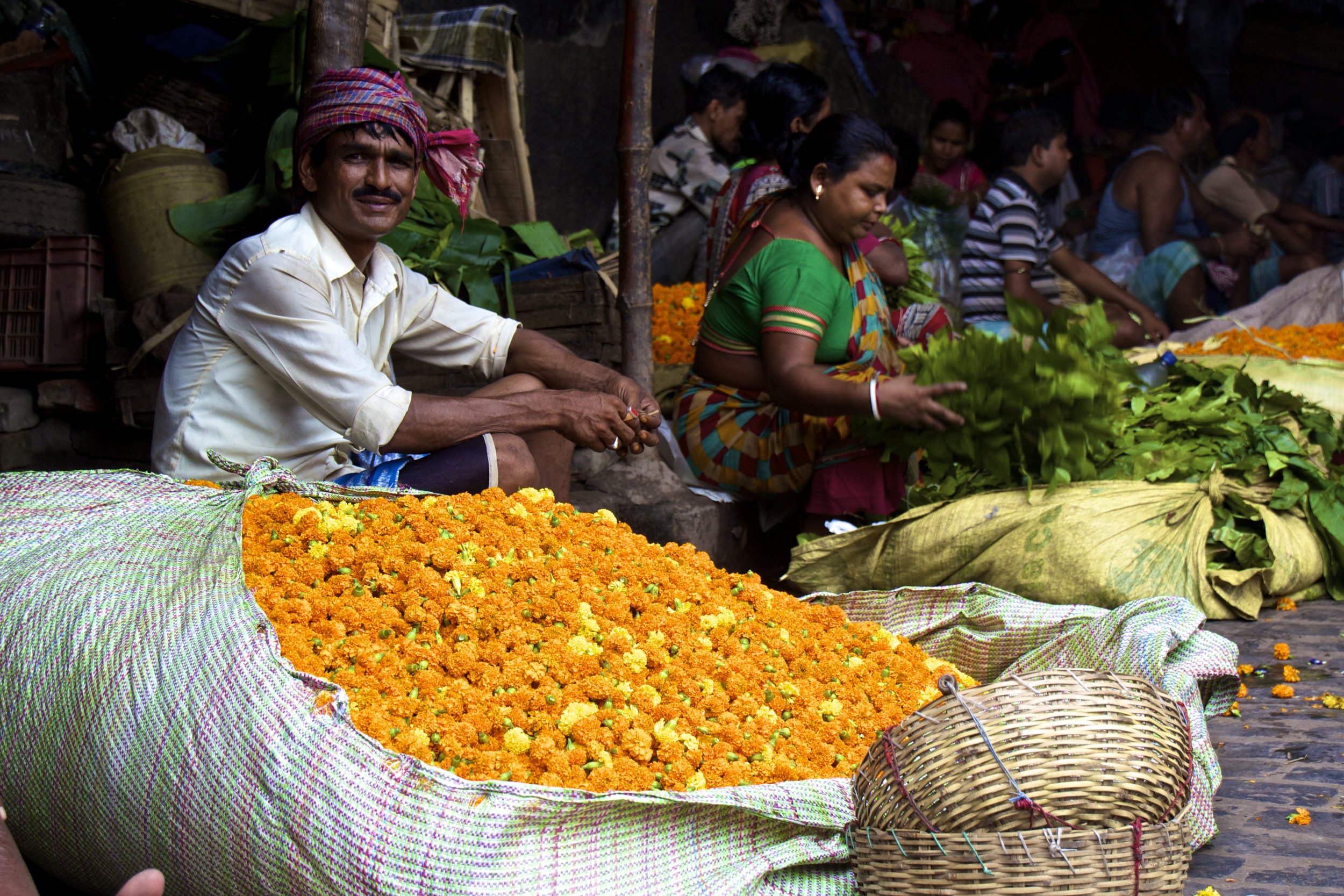 mallick ghat flower market kolkata calcutta india photography 7.jpg