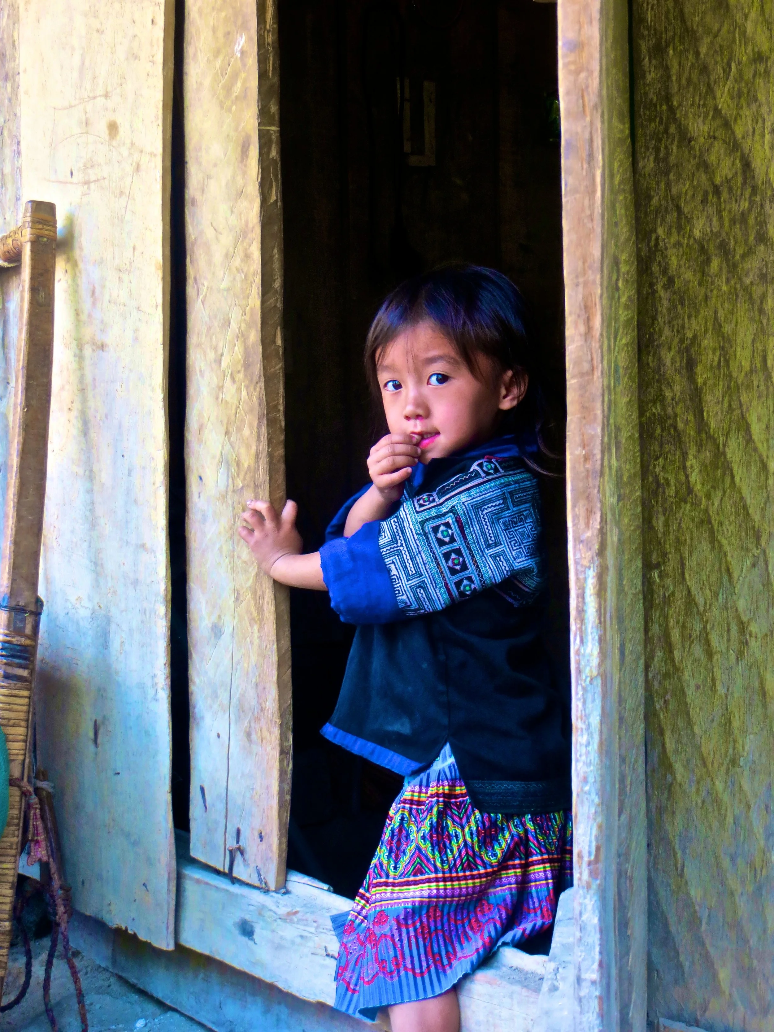 Peter Spends Night In H'mong Village In The Highlands of Vietnam