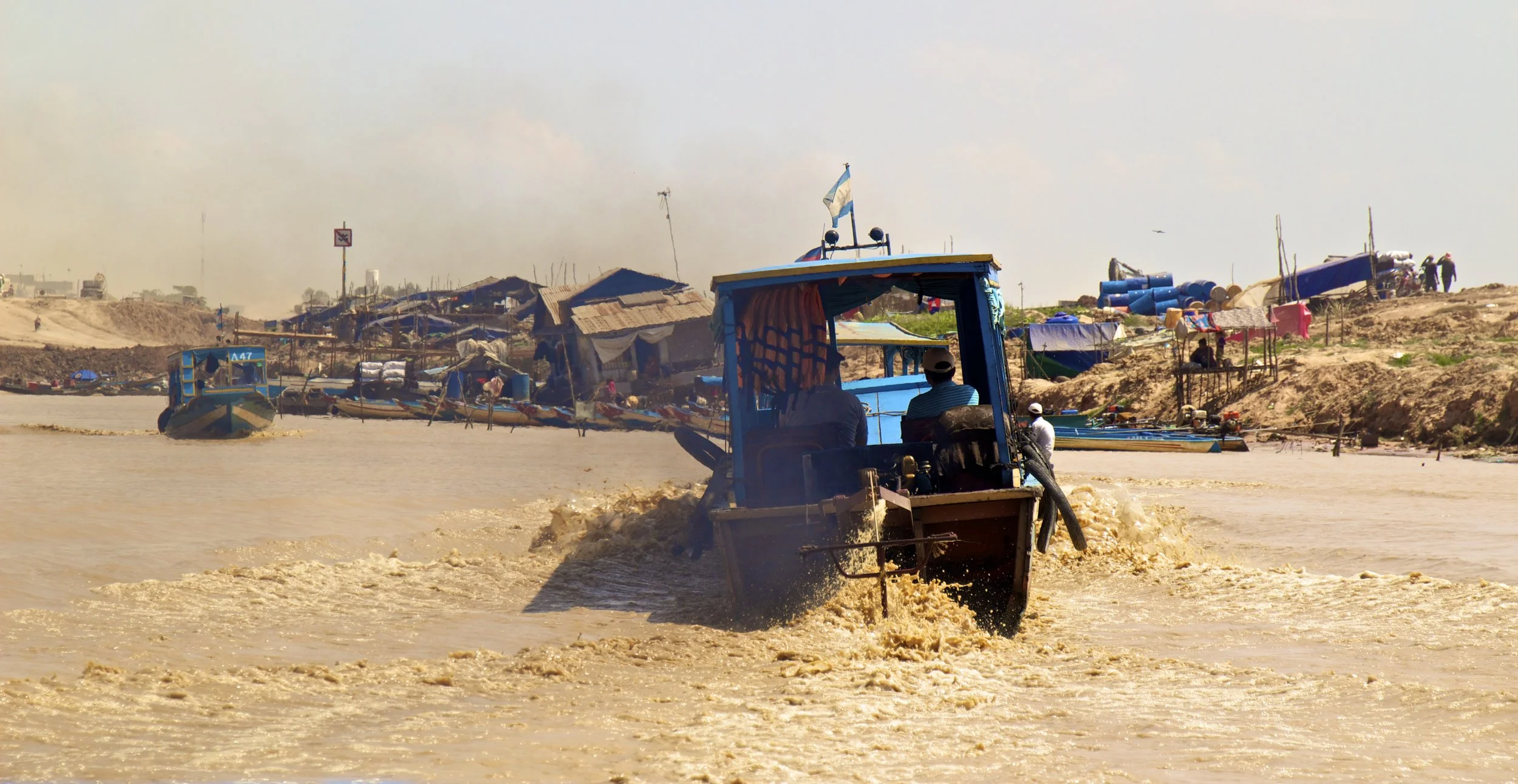 Peter Gets Boat Stuck En Route To Floating Village In Cambodia