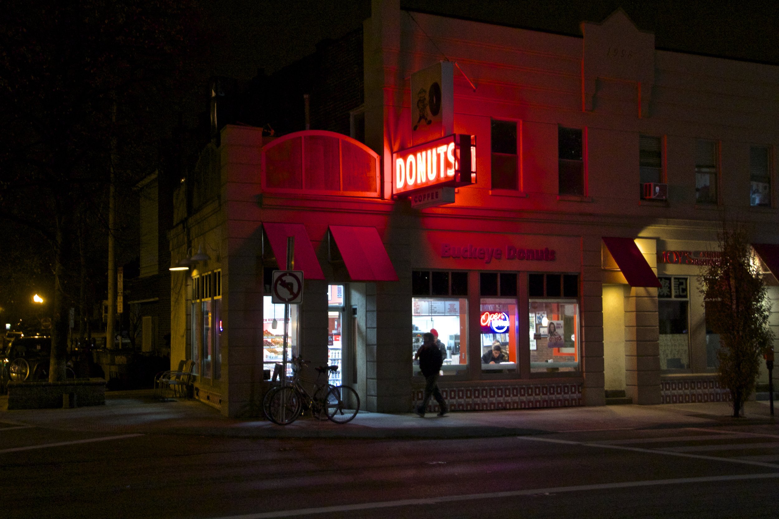 Buckeye Donuts Columbus Ohio 2.jpg