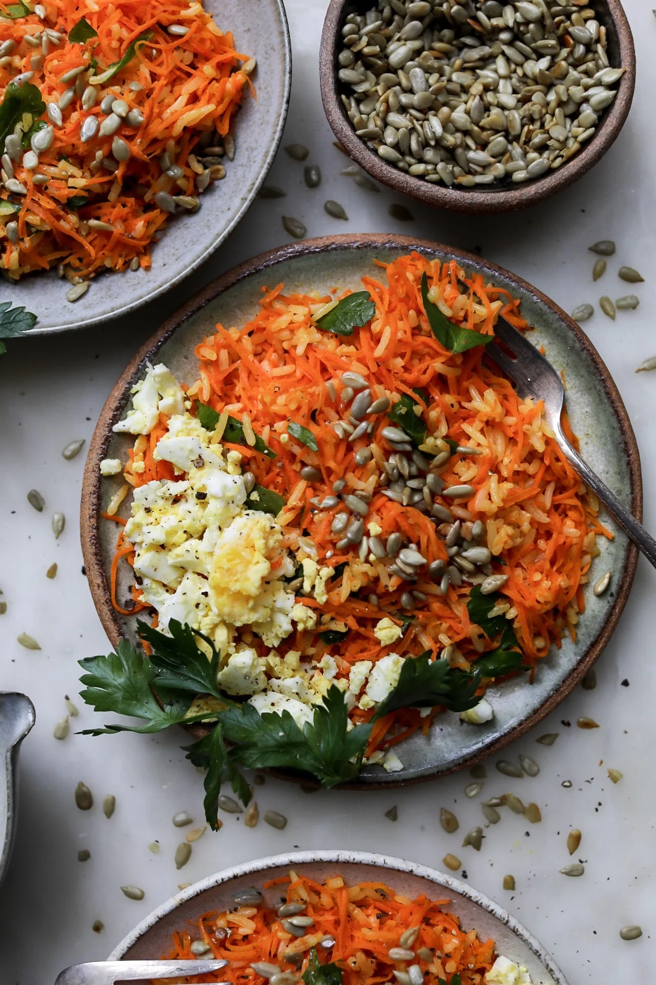 Carottes Rappés with Rice and Sunflower Seeds
