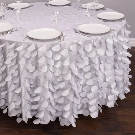 118 IN. ROUND PETAL TABLECLOTH SILVER.jpg