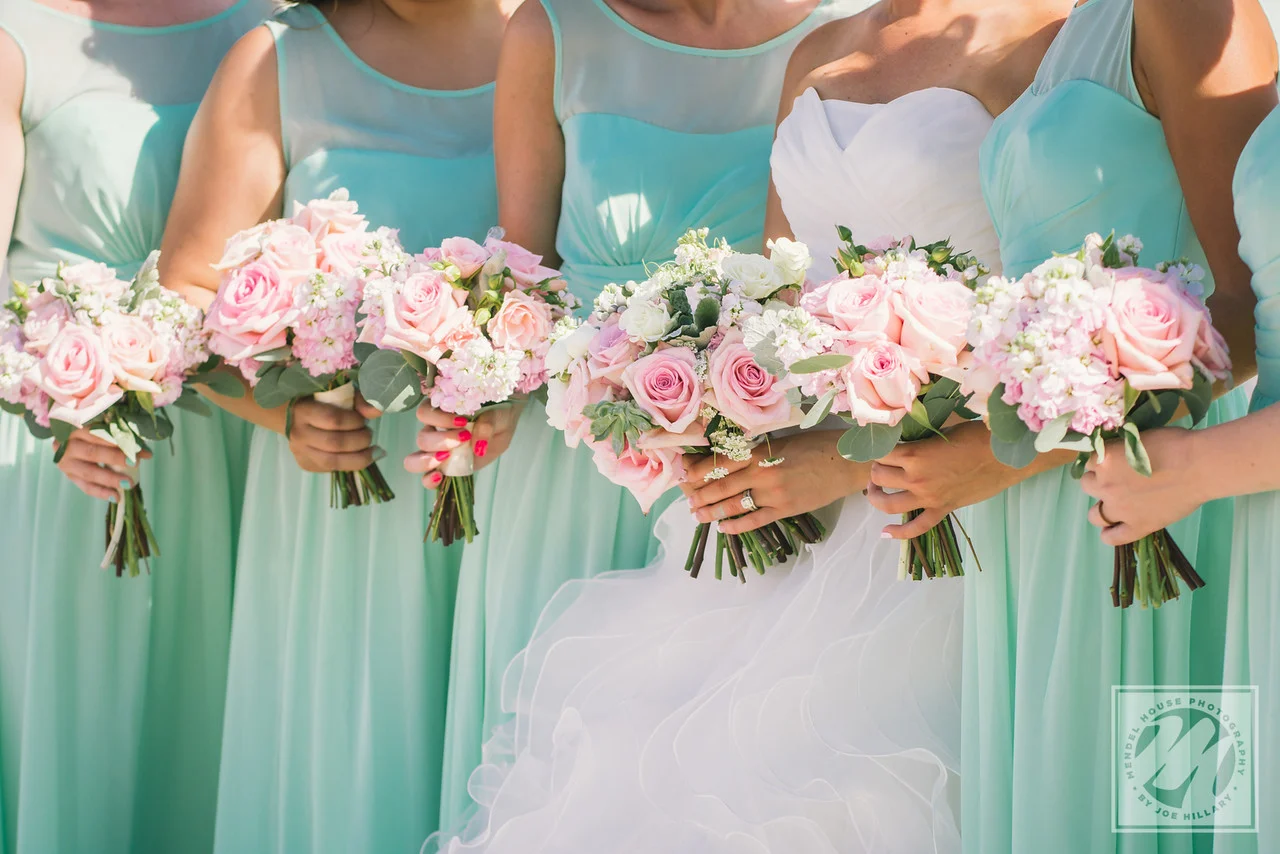 mendelhouse_milwaukeewedding_warmemorial_lippold-161.jpg