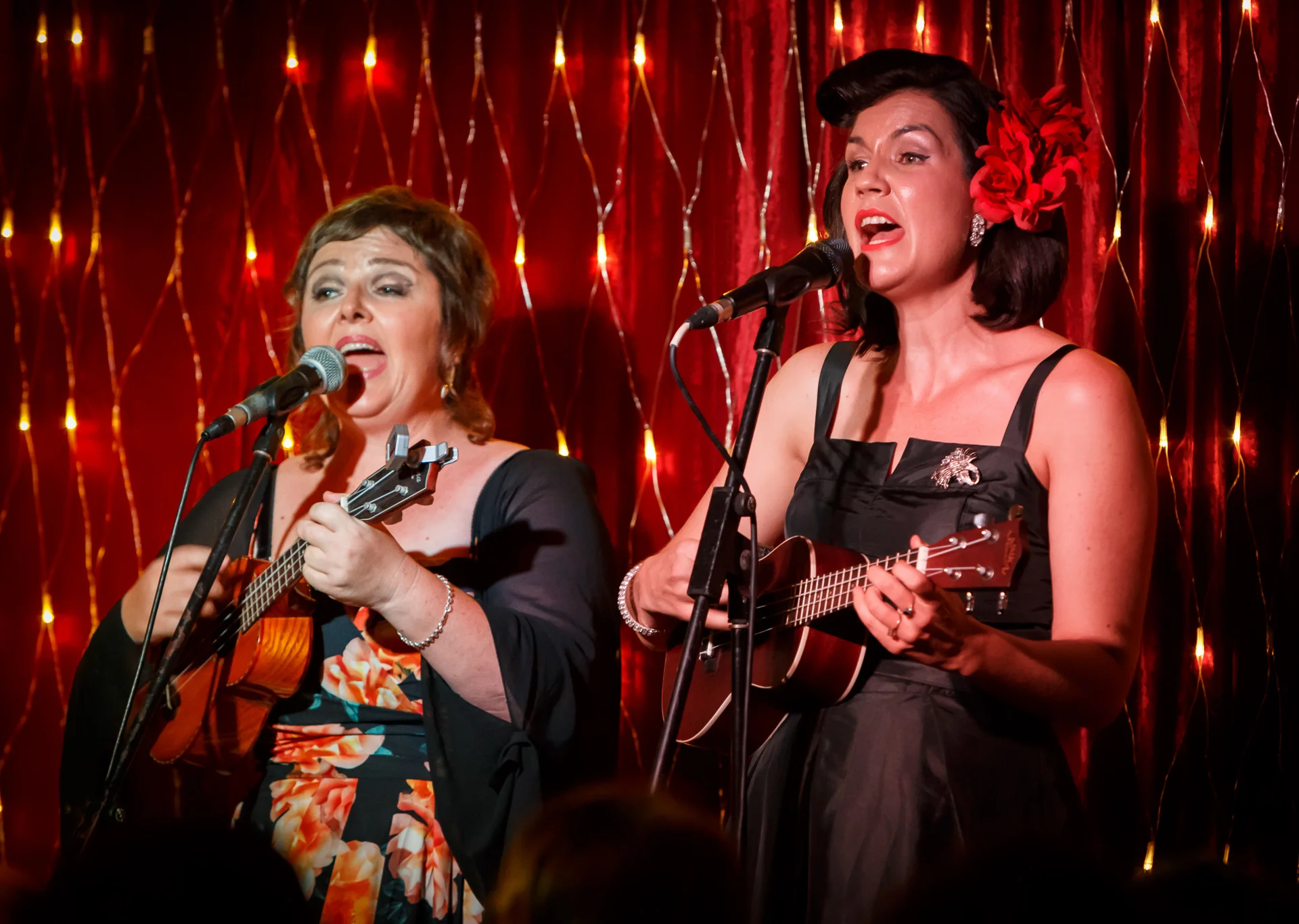 Pictured (L to R): Miss Laine and Alicia Cush. Picture Credit: Geoff Lawrence, Creative Futures Photography.