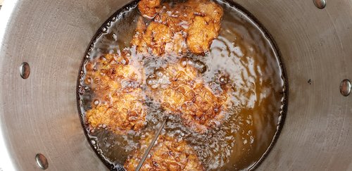 Cooking with an Electric Skillet - Fried Chicken and Beyond