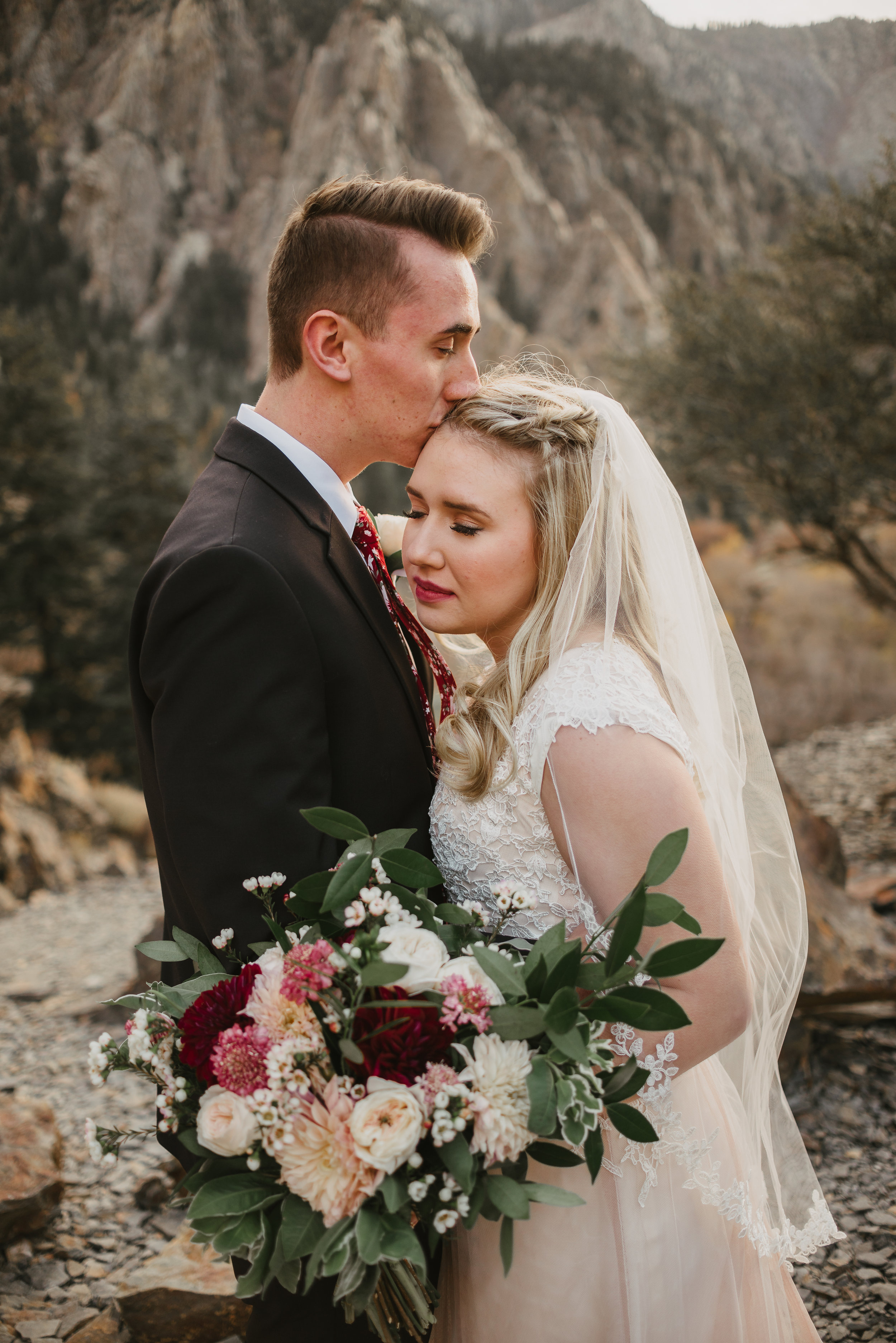 Shlee_Logan_Bridals097.JPG