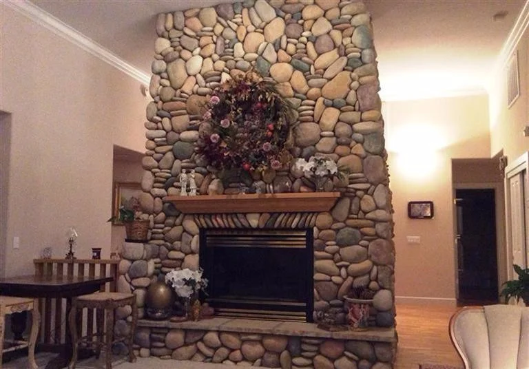 20133585_04.jpg