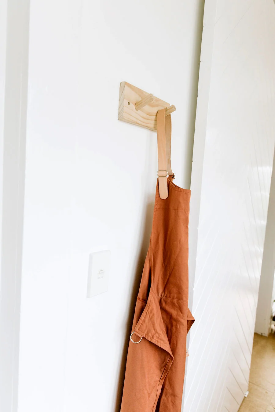 apron.jpg