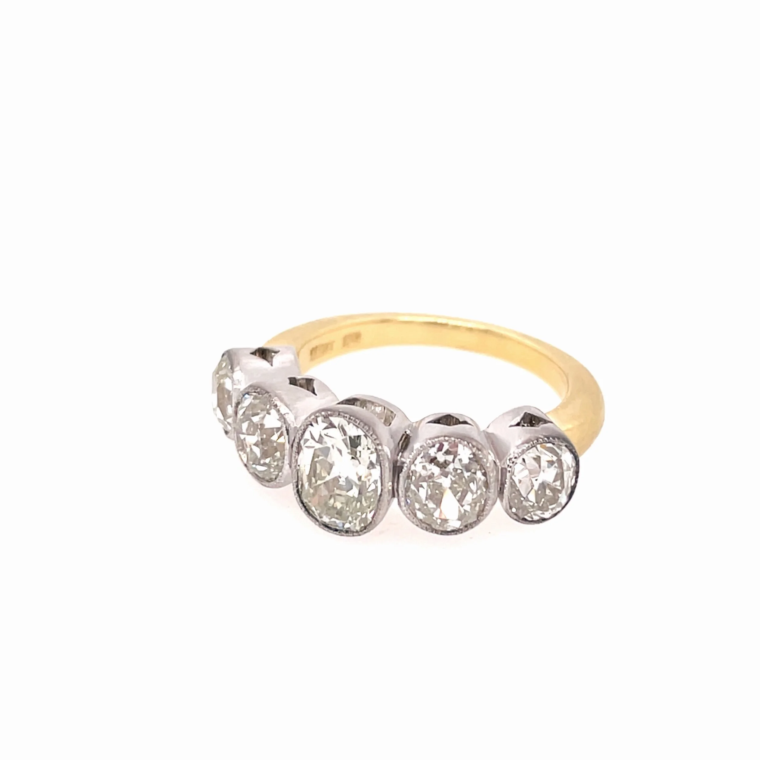 3AE2D8DC-DC13-483F-86C8-C1734A7F553F