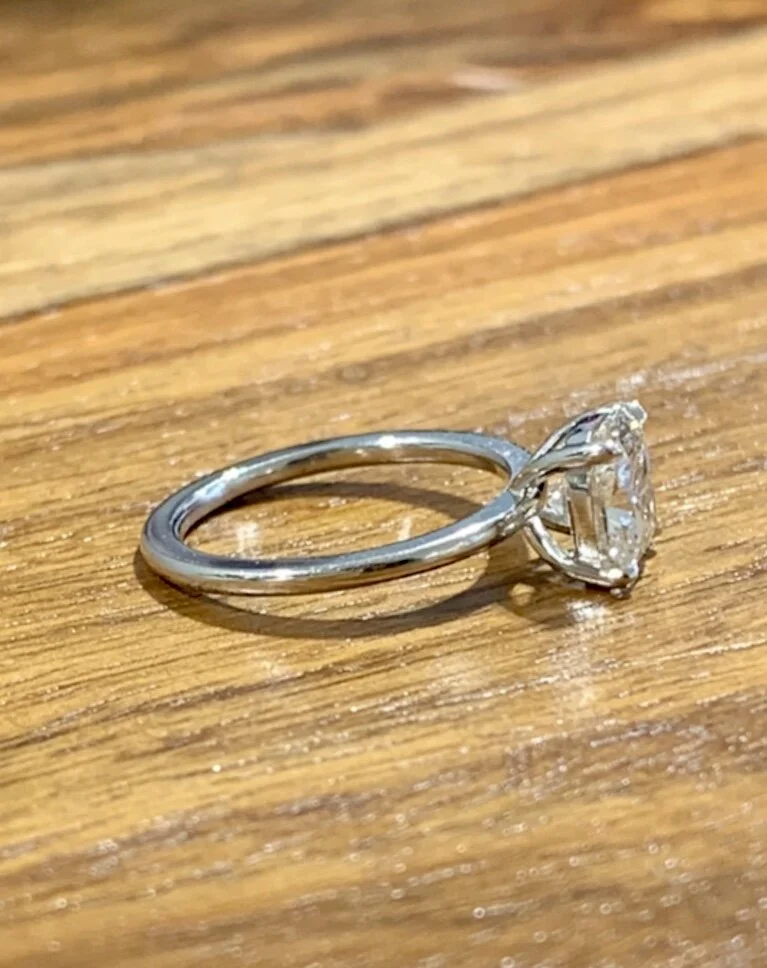 56A7BCDB-1DB6-47E3-A5D2-933B2111FB52