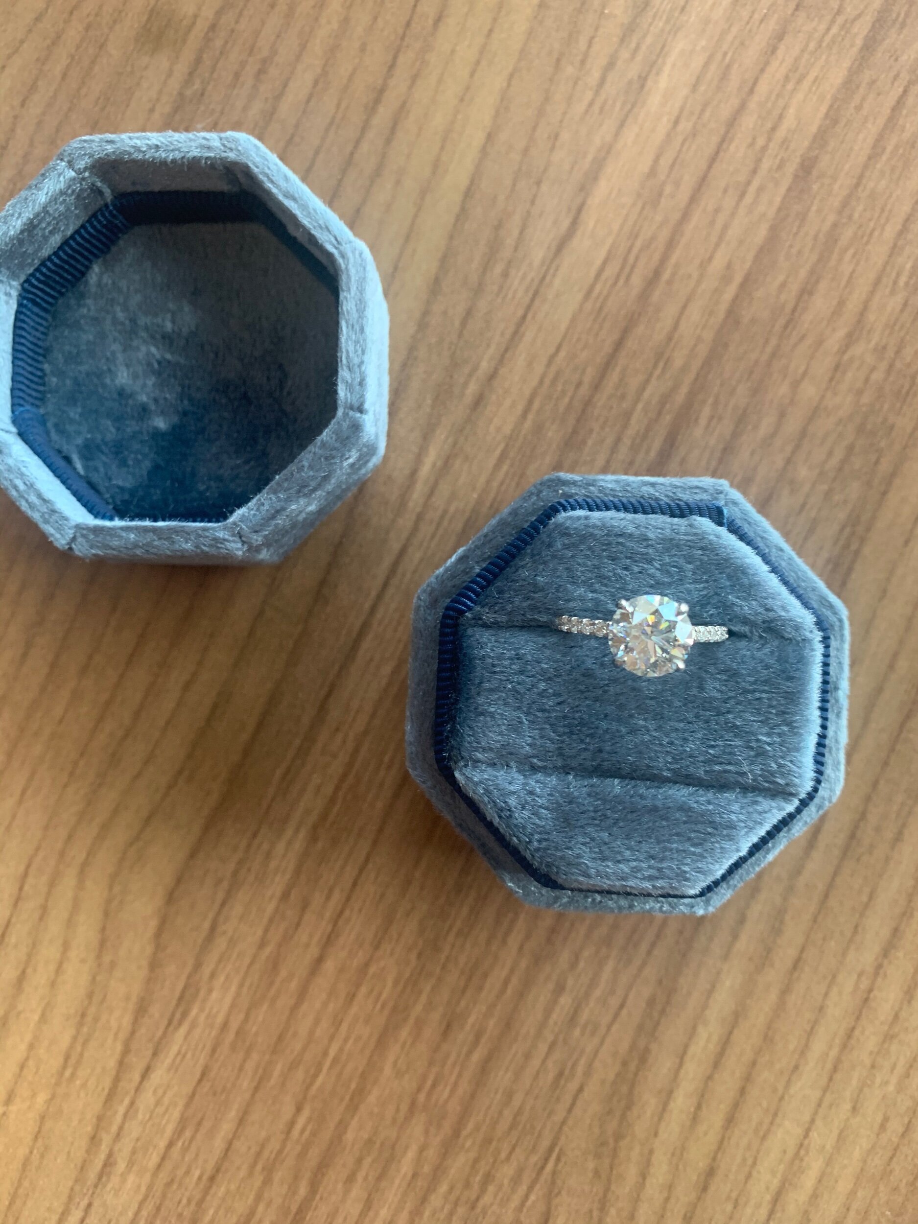 DE0D4D59-C9F9-4177-A229-B6D8318A5E01