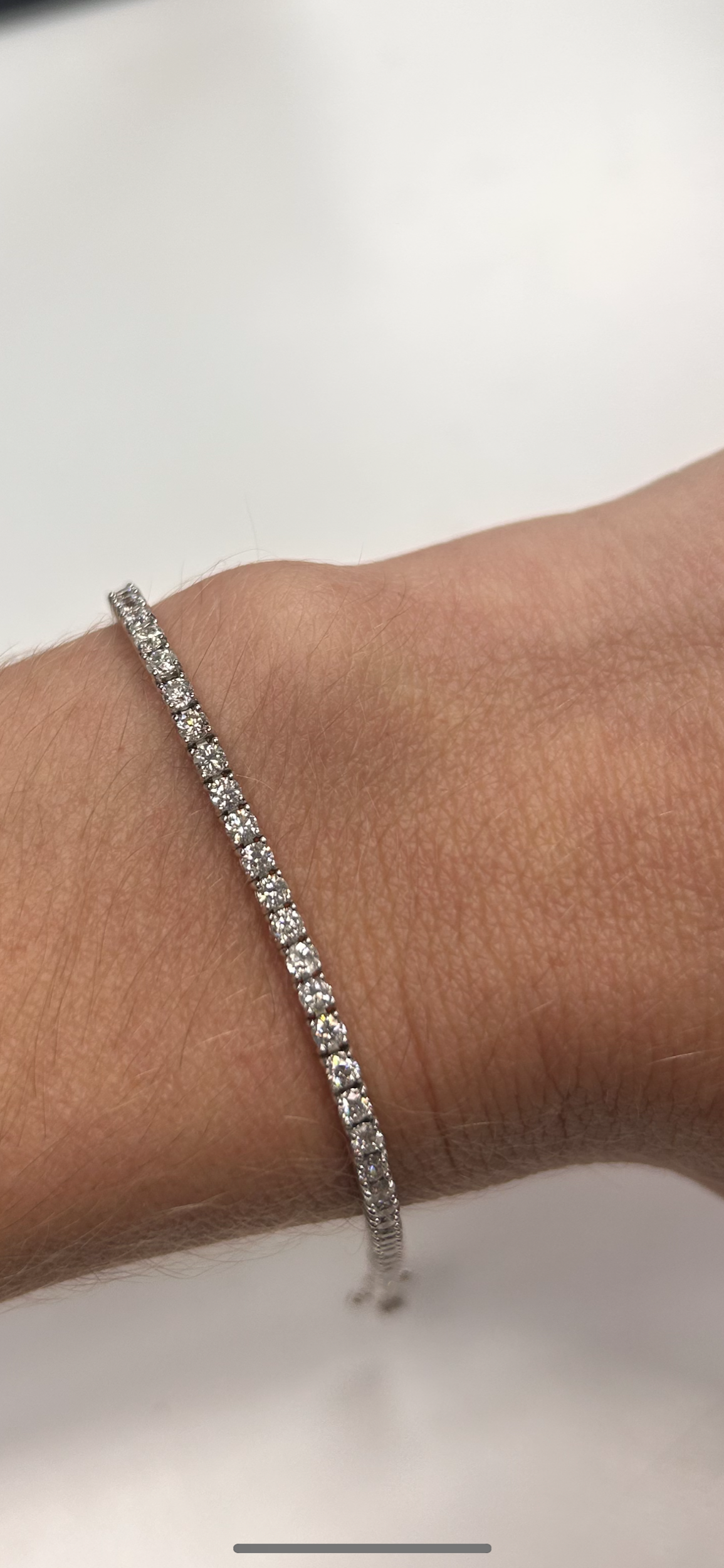 5C070DCD-FEE3-4C2A-A6F8-82F701C1847F