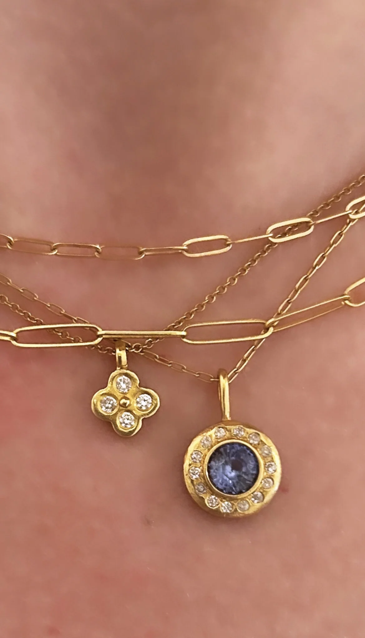 FDAD9B37-C051-4E20-908A-FED4BC69A96B