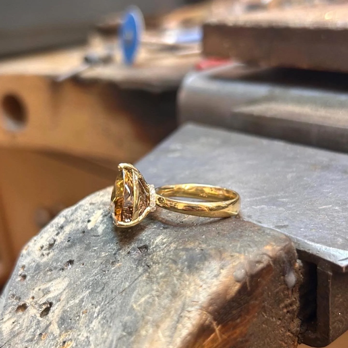 BF2B01E2-3CEA-4DCC-874B-6B30D7EBF37A