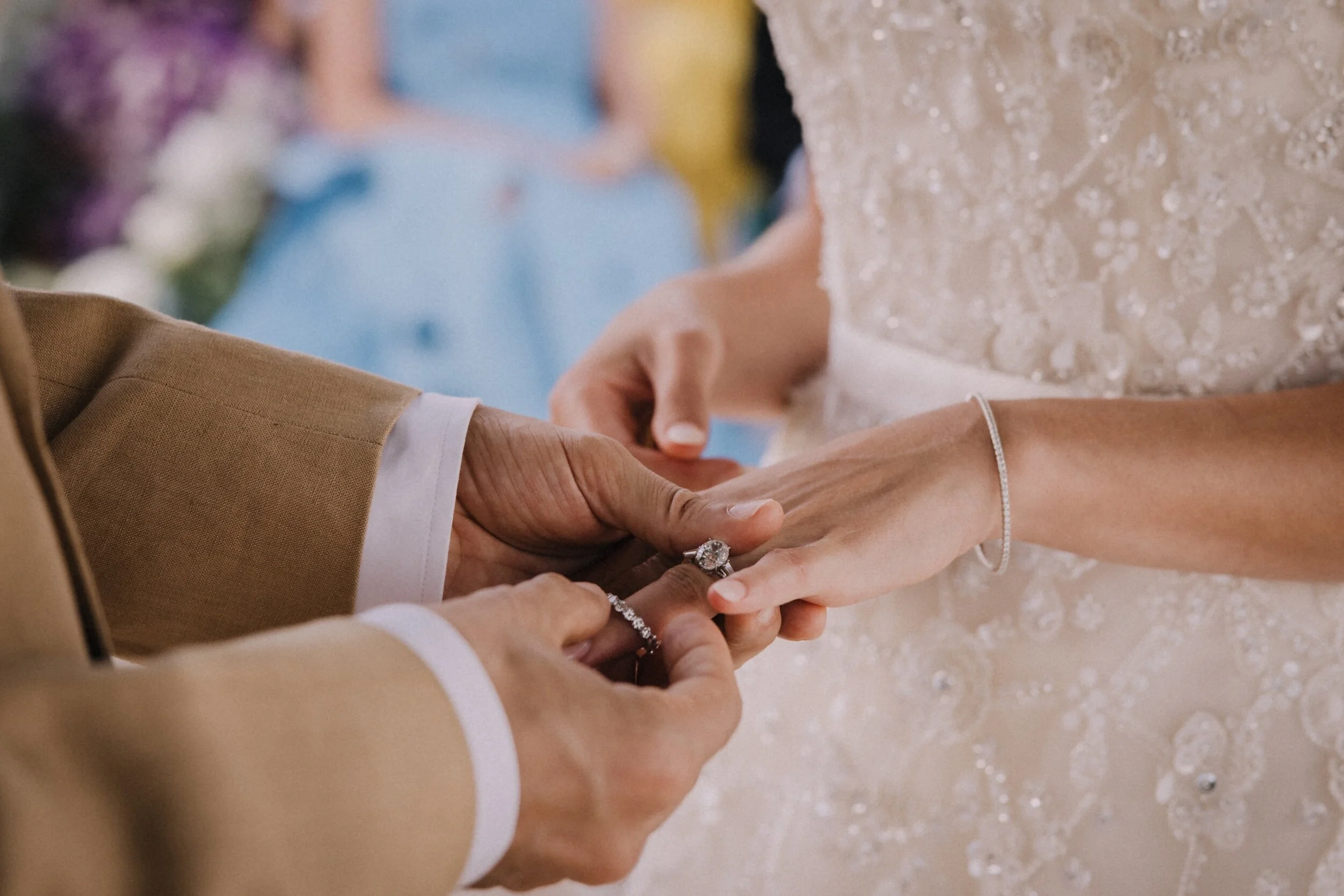 22ECF72C-AAA5-40EC-B5A9-BB3CE5707A3A