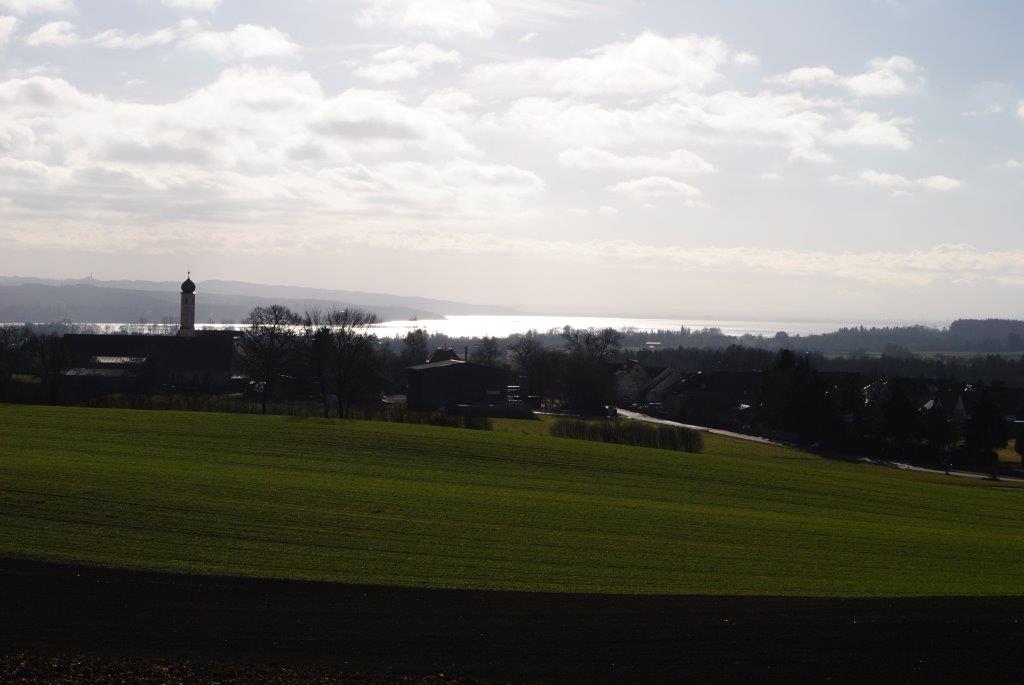 Weitblick - Oberhalb von Zankenhausen kann man den sogar von einer Bank aus genießen.