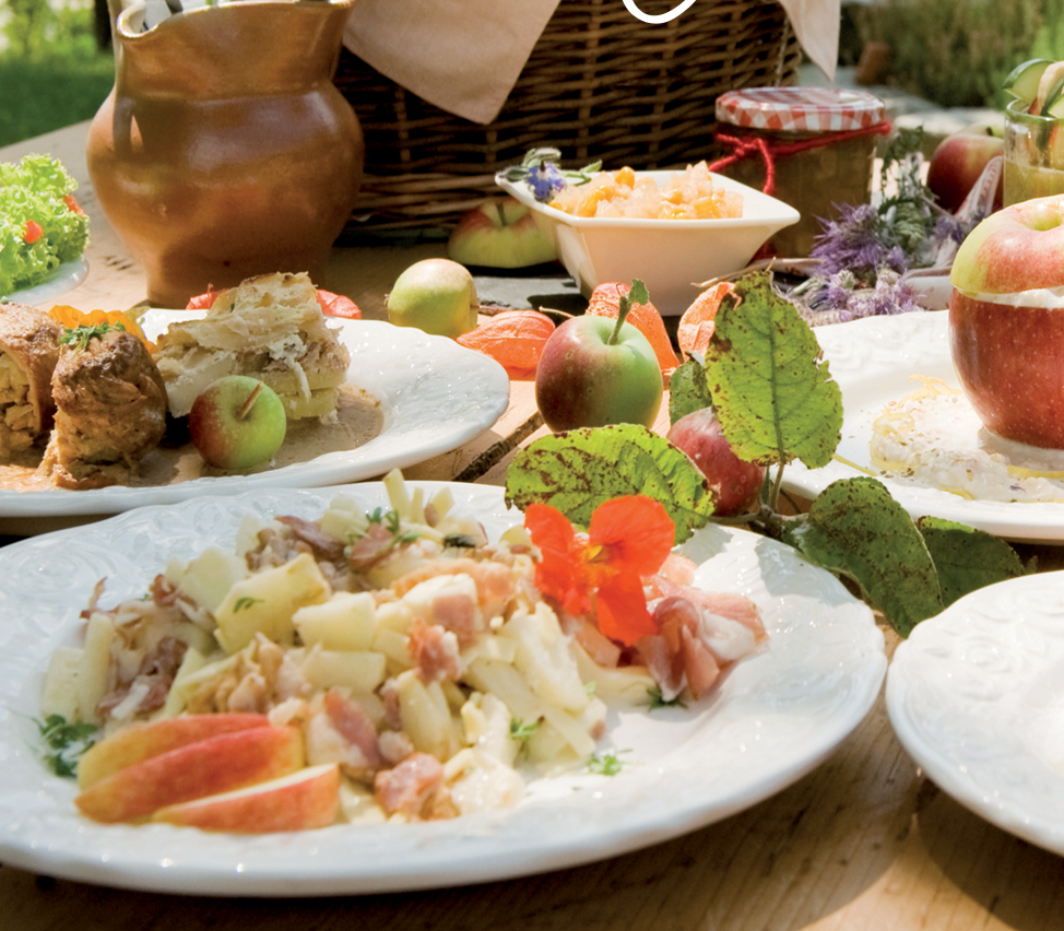 Gesunde Äpfel - goldener Herbst