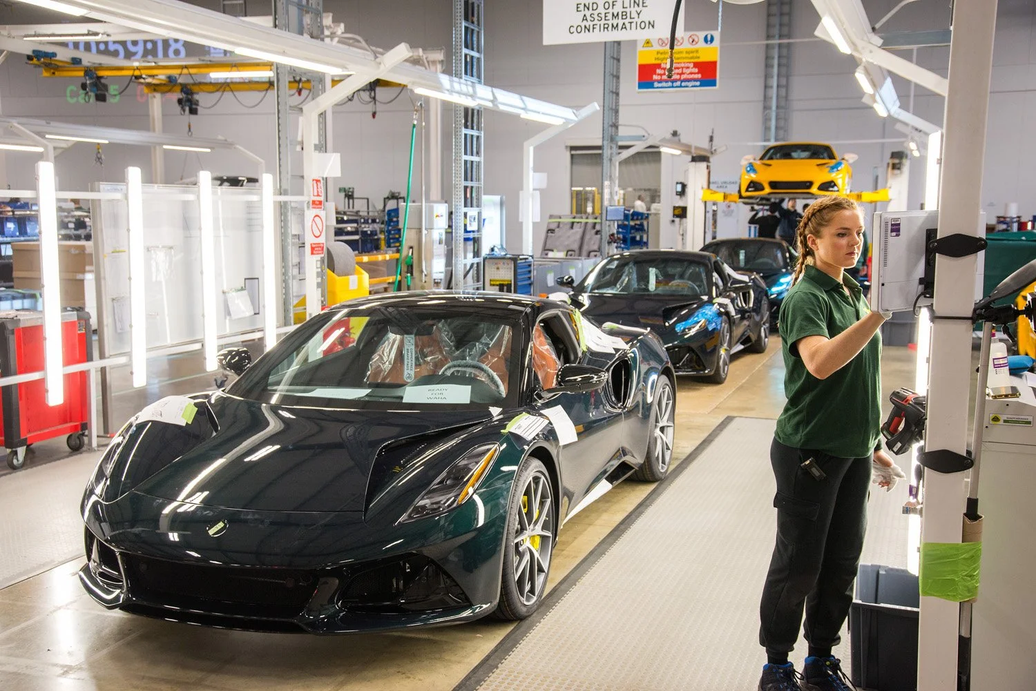  Lotus production line. 