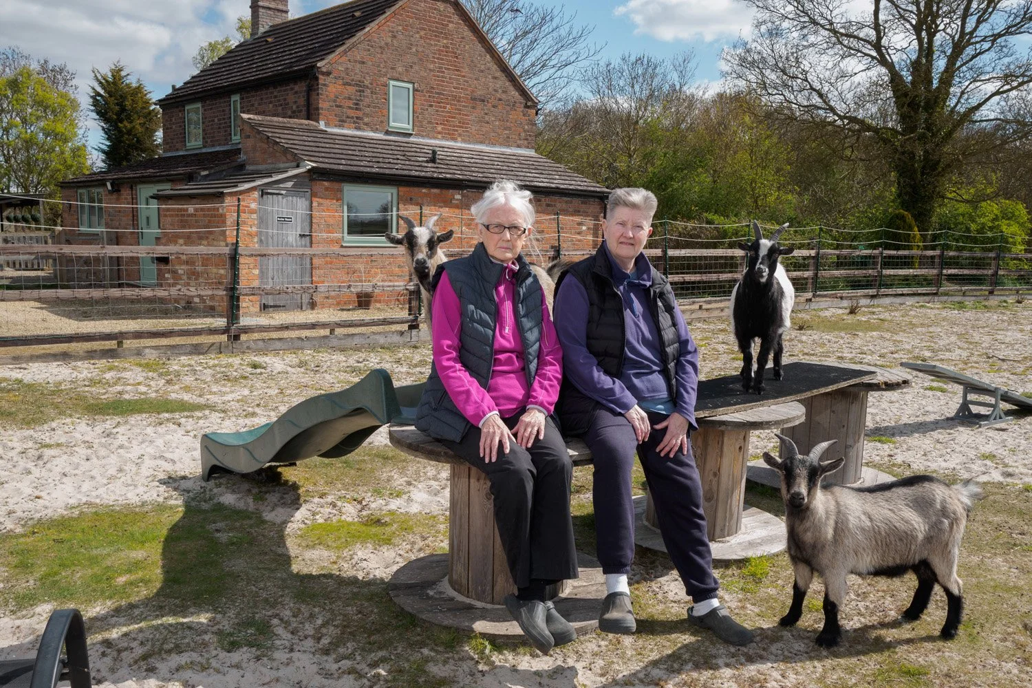 Residents on the site of a new large solar farm , Lincolnshire 