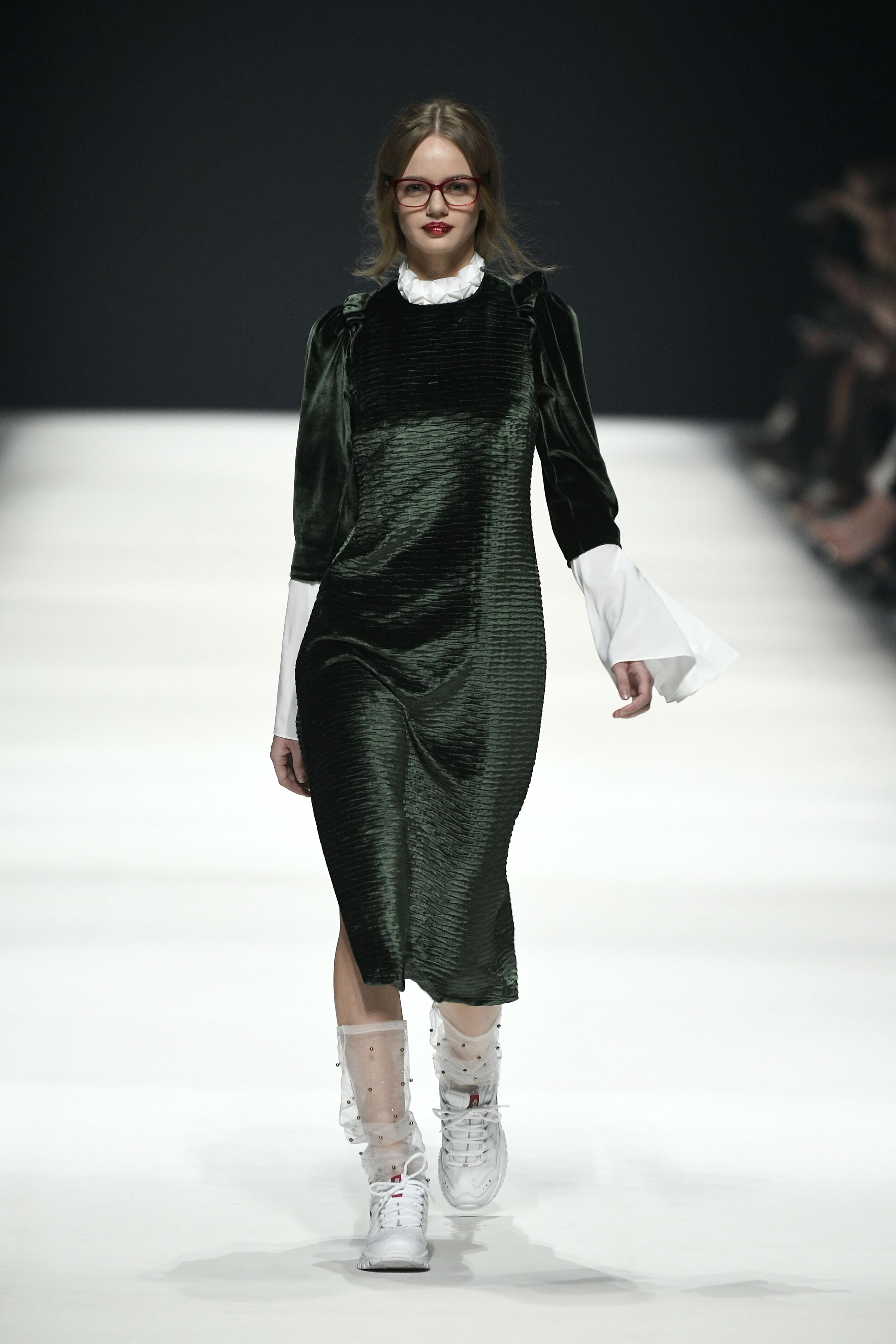  “Kleid Blocksberg” aus der KXXK Herbst-/Winterkollektion 2020 von Kilian Kerner auf der MBFWB | © Getty Images 