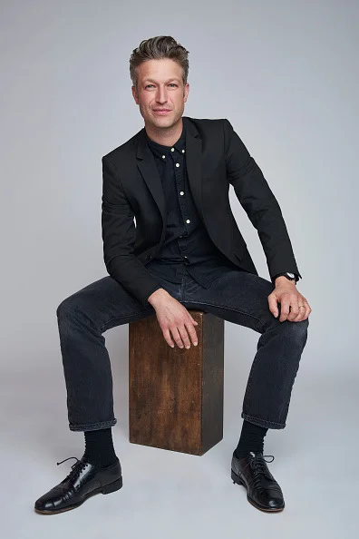 Peter Scanavino Returns As Sonny Carisi In A New Season Of Law Order Svu Sirensong Entertainment