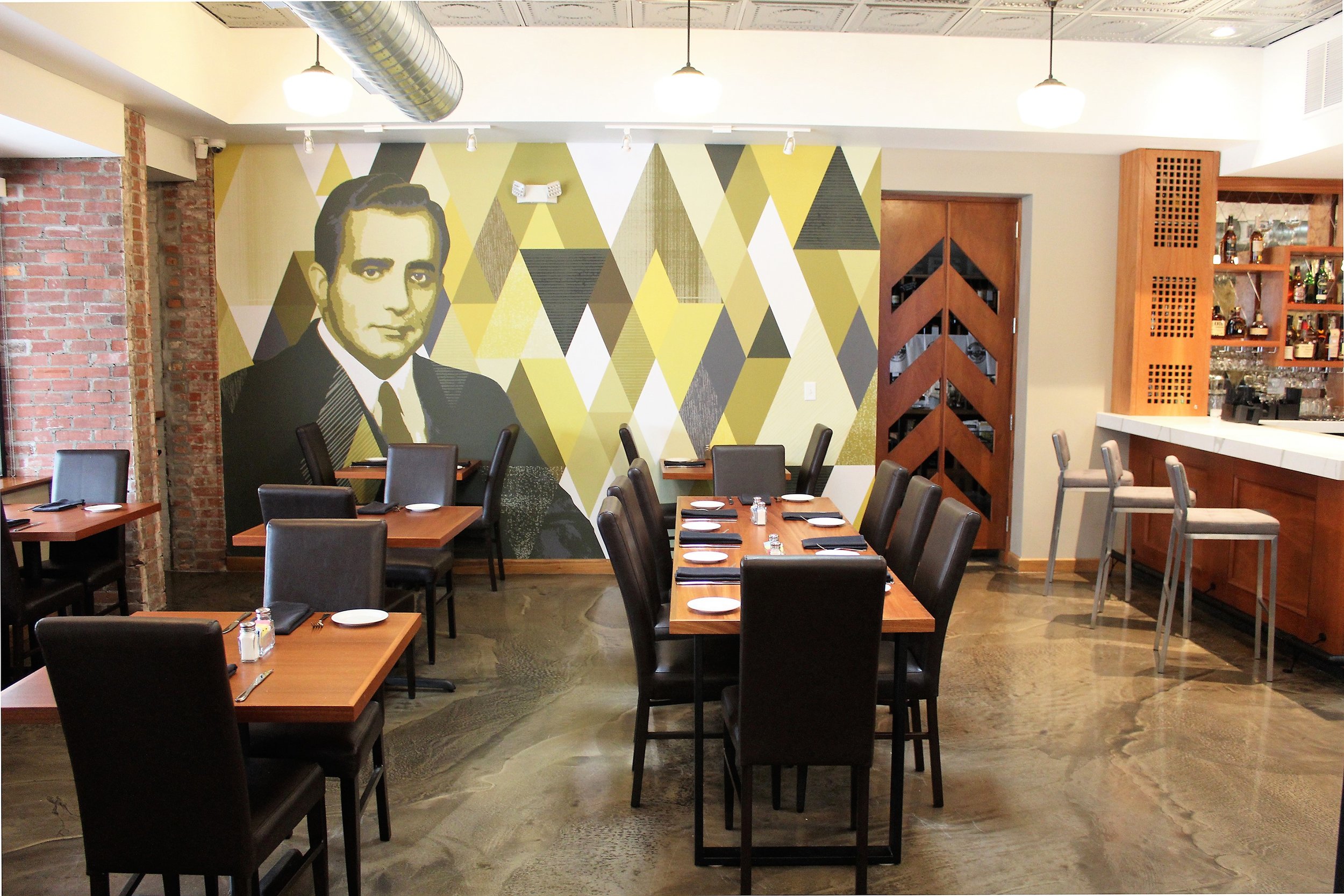 About Us — Leone's