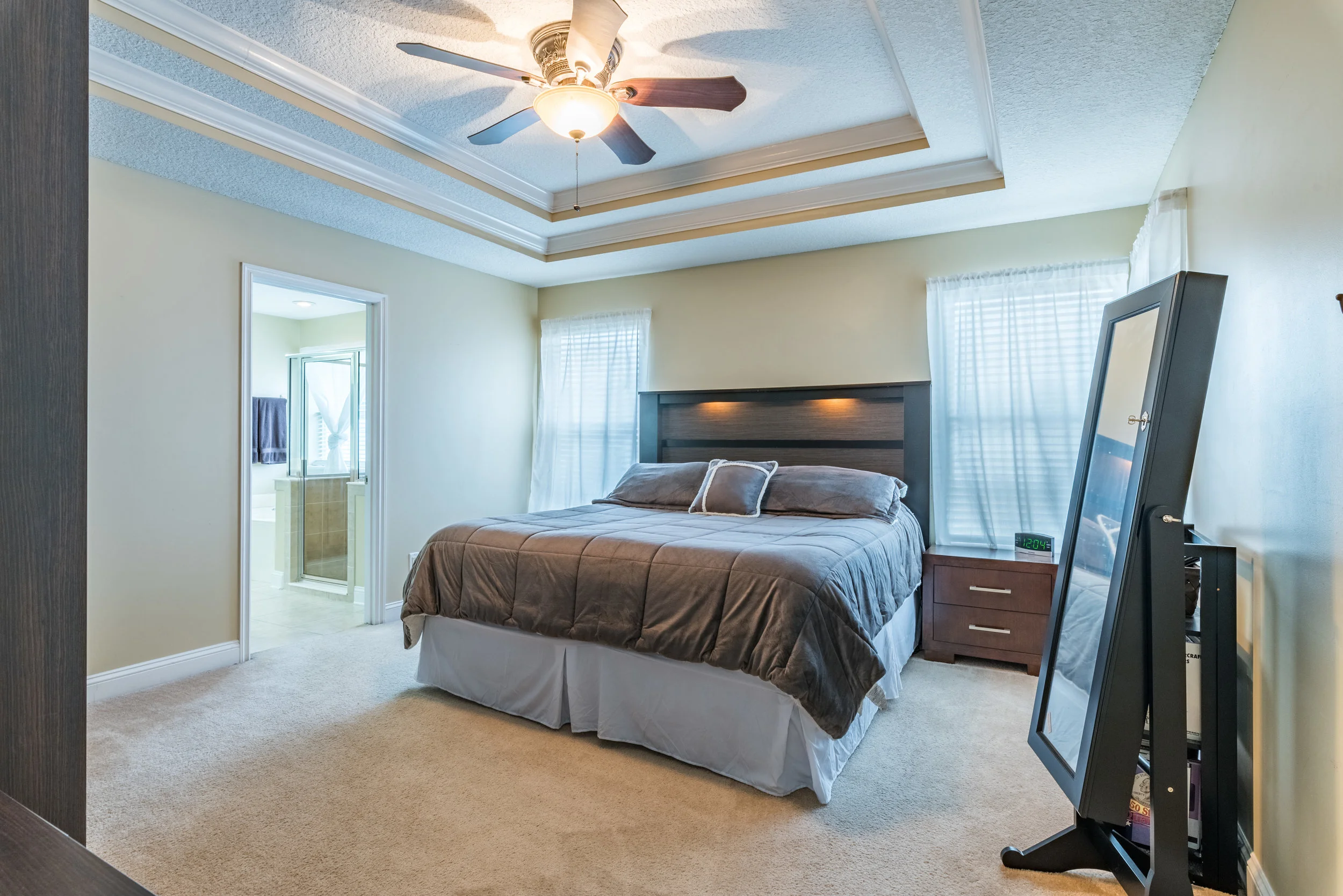 1331 Woodlawn Dr-16.jpg