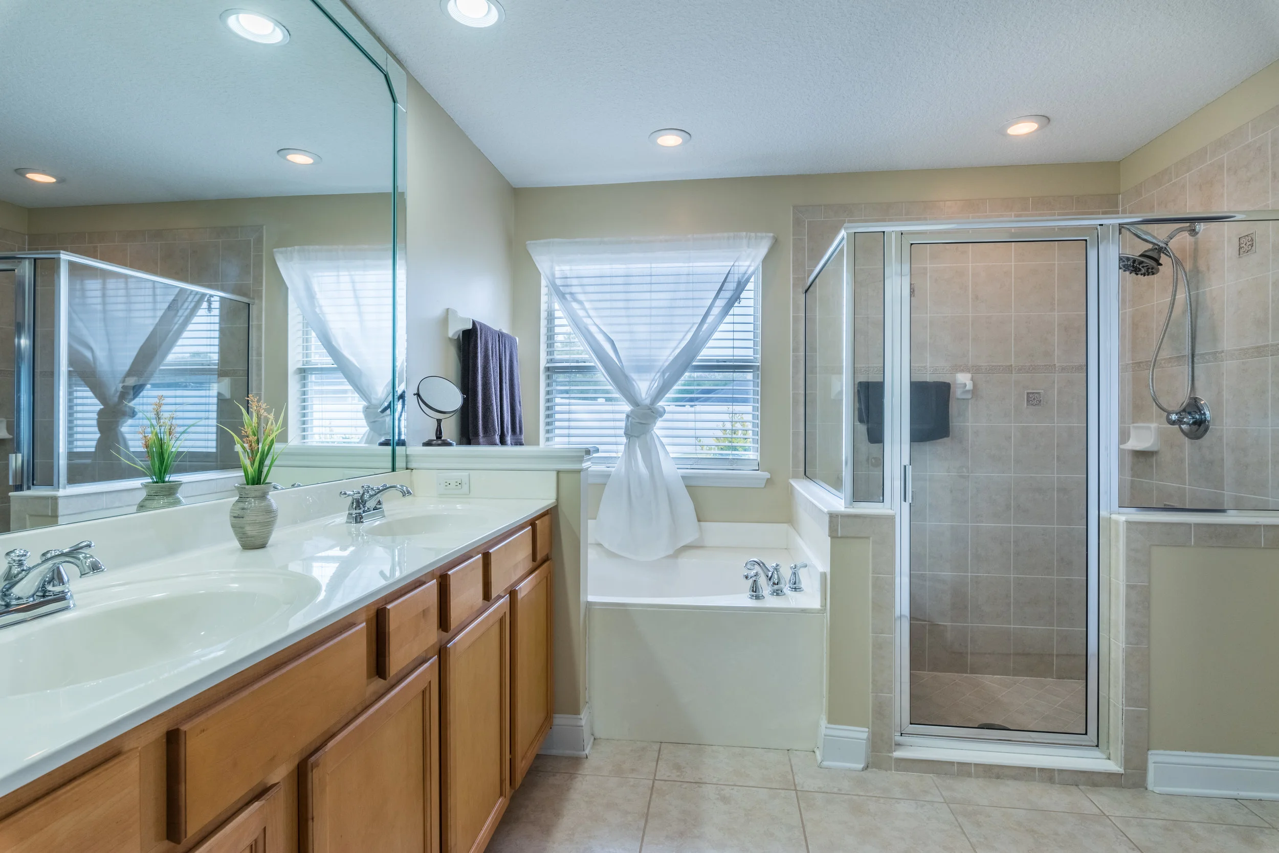 1331 Woodlawn Dr-18.jpg