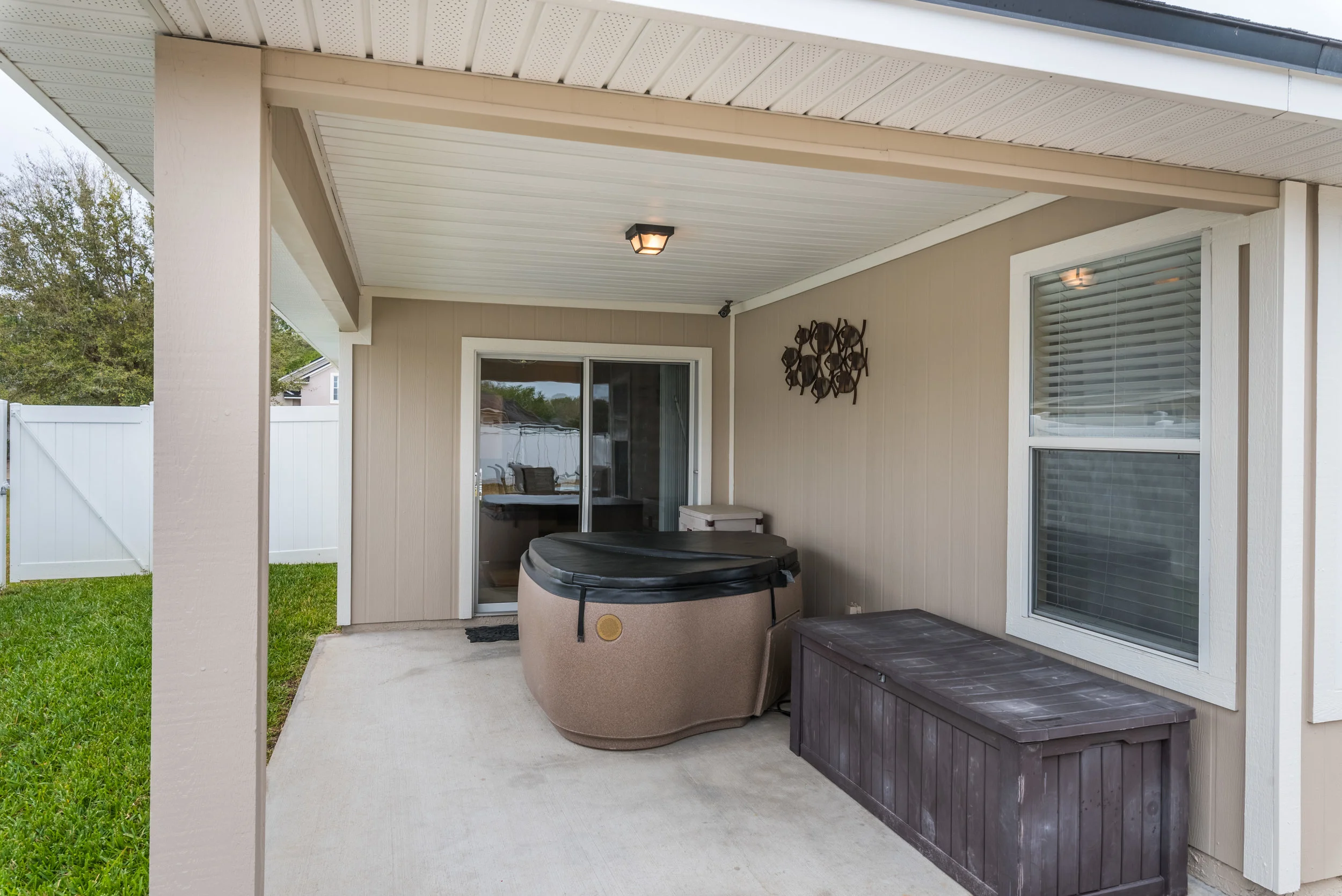 1331 Woodlawn Dr-26.jpg
