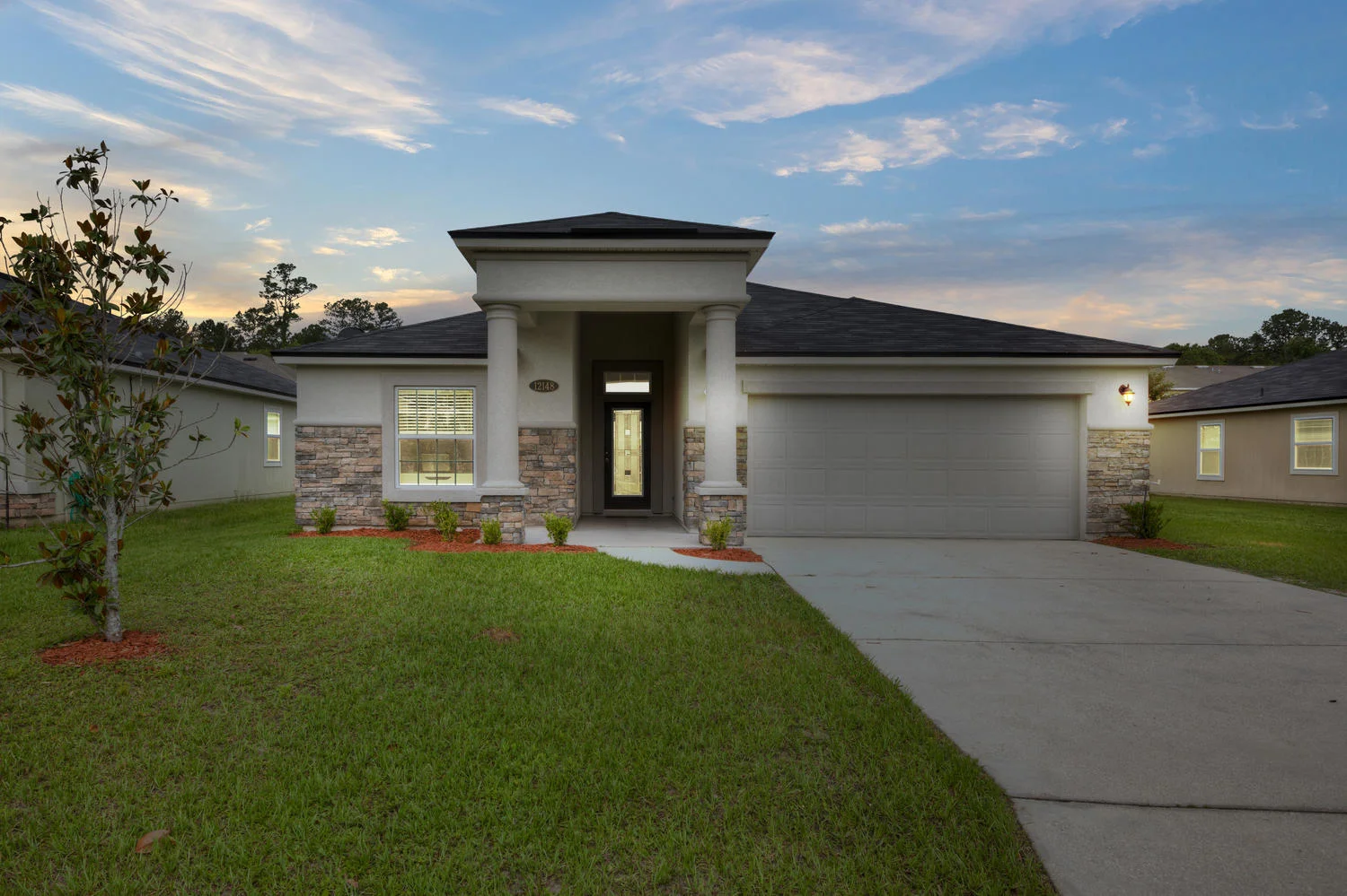 12148 Verde Gardens Rd-large-036-36-D9F98C0D48C4902BB8757019F67384-1500x1000-72dpi.jpg