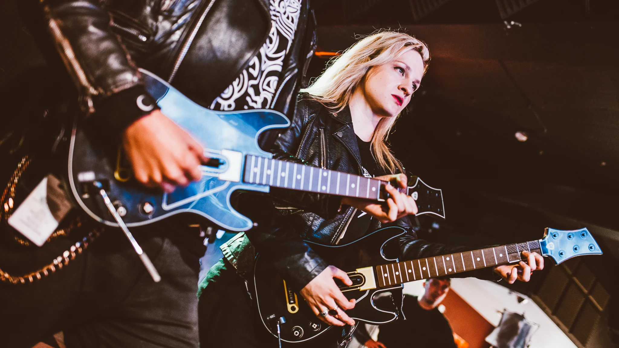 Guitar.Hero-8.jpg