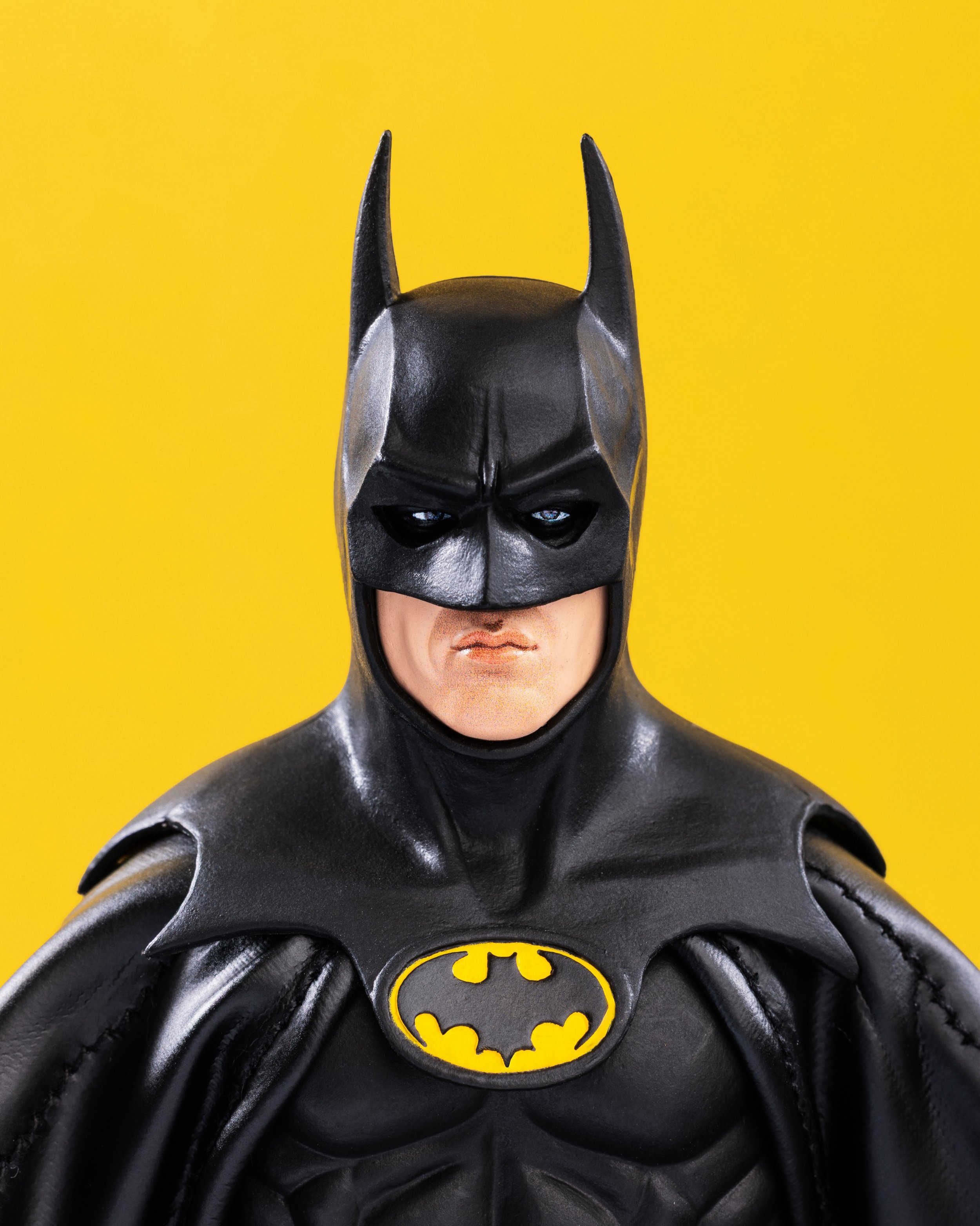 Plastic Head: Batman 🦇
Clothed Action Figure &mdash; NECA &mdash; 2026.

#PlasticHead #Batman #NECA #ToyPhotography #Batman1989