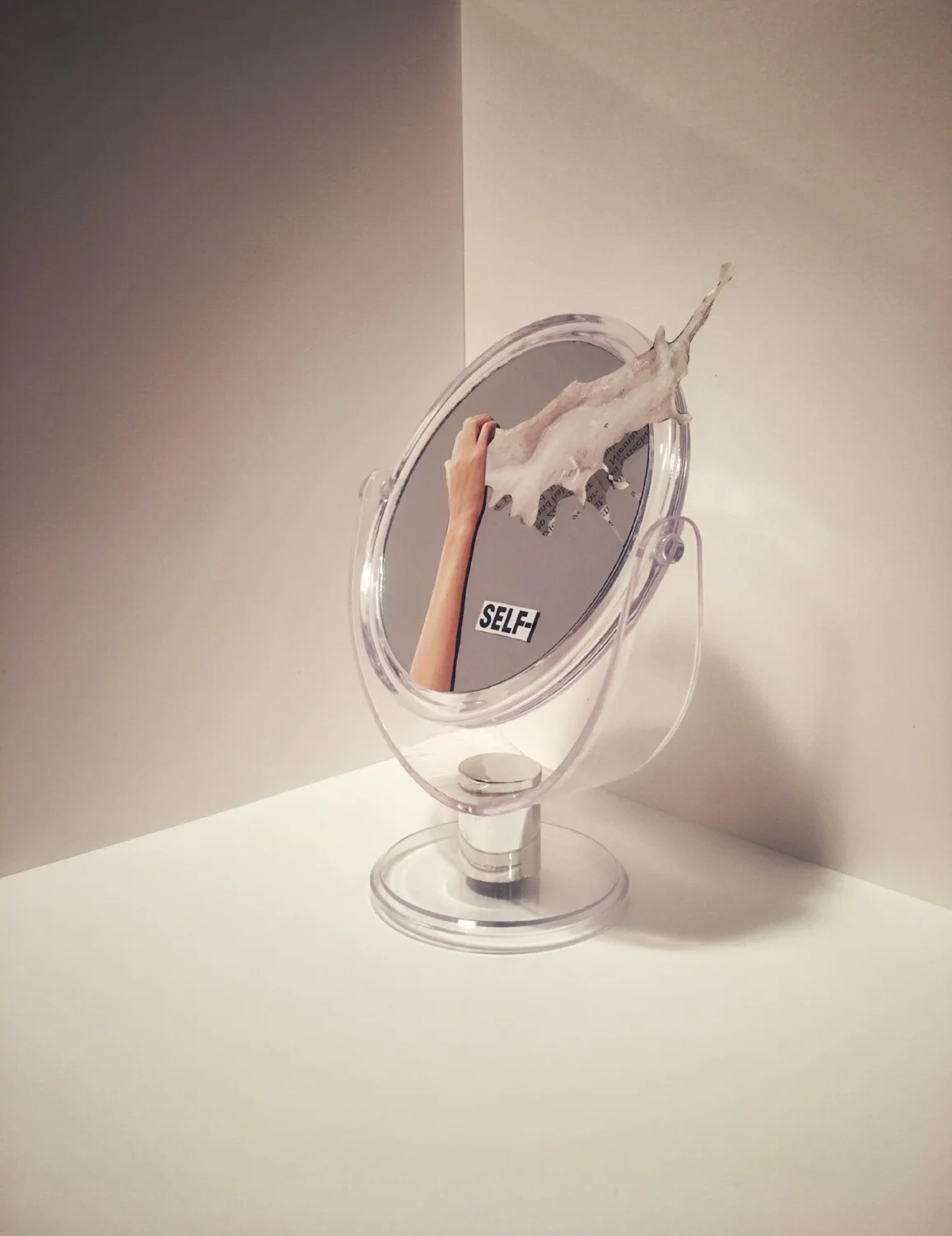 Artwork by Dora Tarasidou