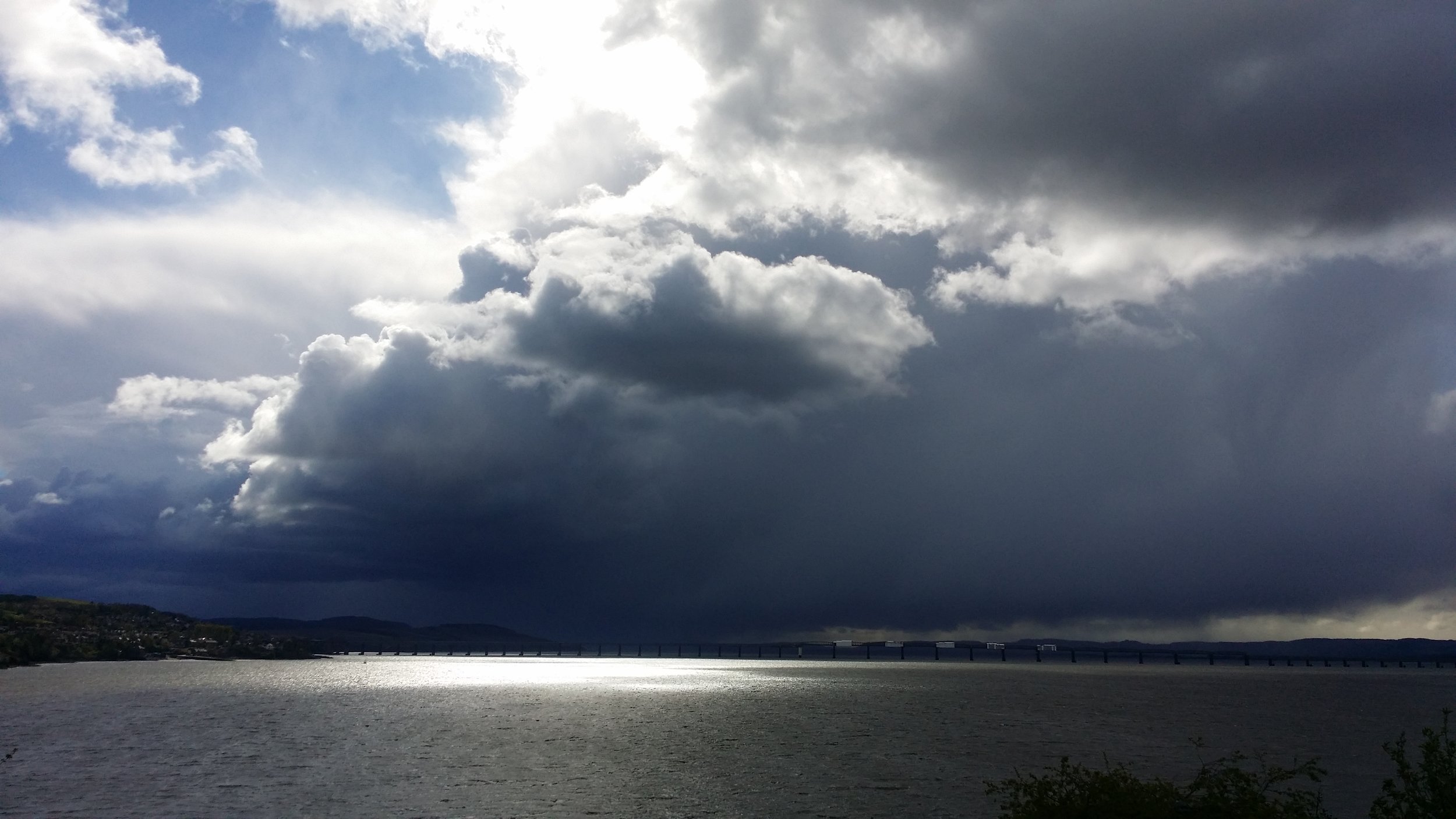 The view from Tatha Gallery, over the Tay River.