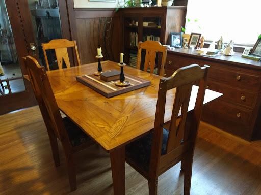 Dining Room Table