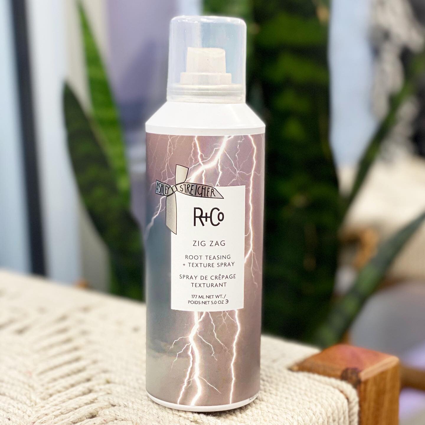 ZIG ZAG Root Teasing + Texture Spray 
➕➕➕➕➕➕➕➕➕➕➕➕
Literally my FAVORITE product right now! It smells like heaven and works like a dream! Currently in stock @coastalstylingstudio ✌️
➕➕➕➕➕➕➕➕➕➕➕➕➕
Teasing that&rsquo;s pleasing. This innovative, lightl