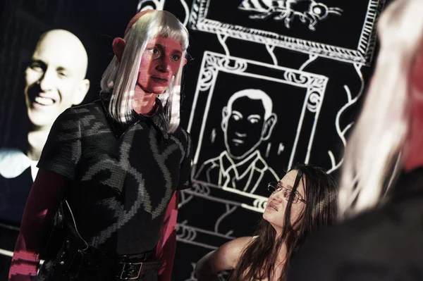 DAS ERBE dir. Ersan Mondtag, stage. Rainer Casper, costume. Teresa Vergho, light. Rainer Casper