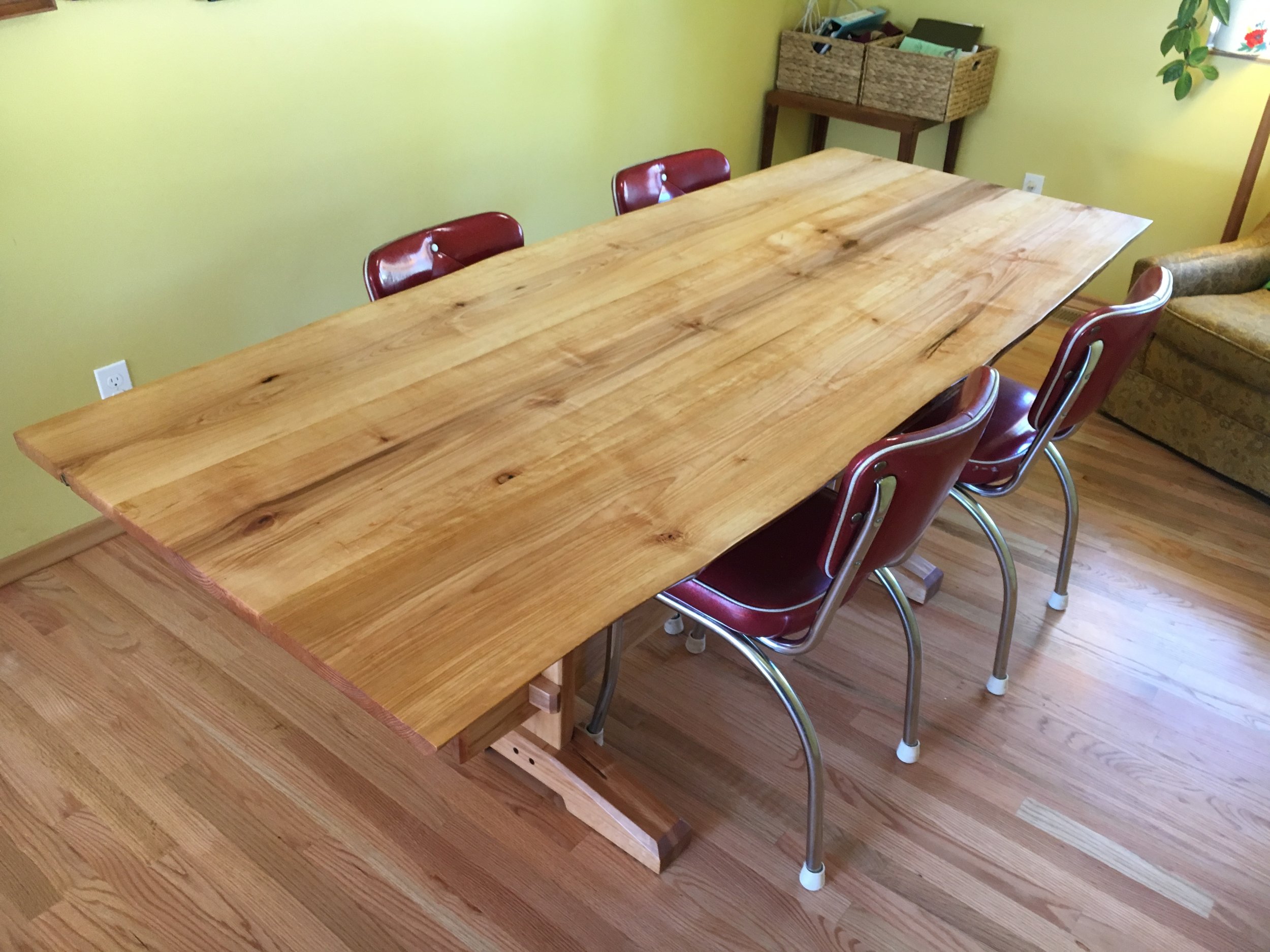 alder-trestle-table_27589011672_o.jpg