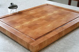Personalize Your Kitchen in Issaquah: Custom Made End Grain Cutting Boards