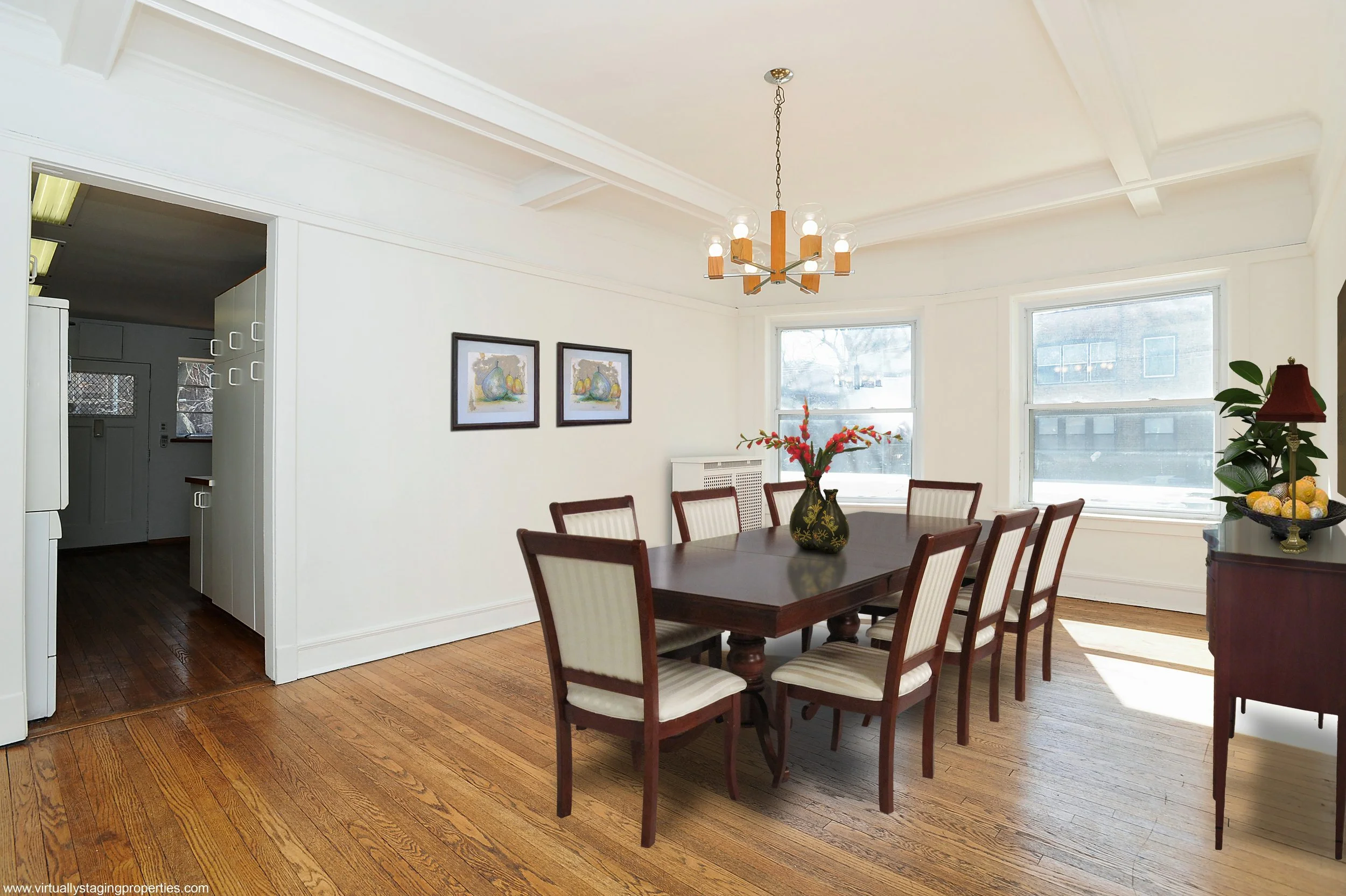 07_5465SouthHydeParkBlvd_2_2_DiningRoom_HiRes.jpg