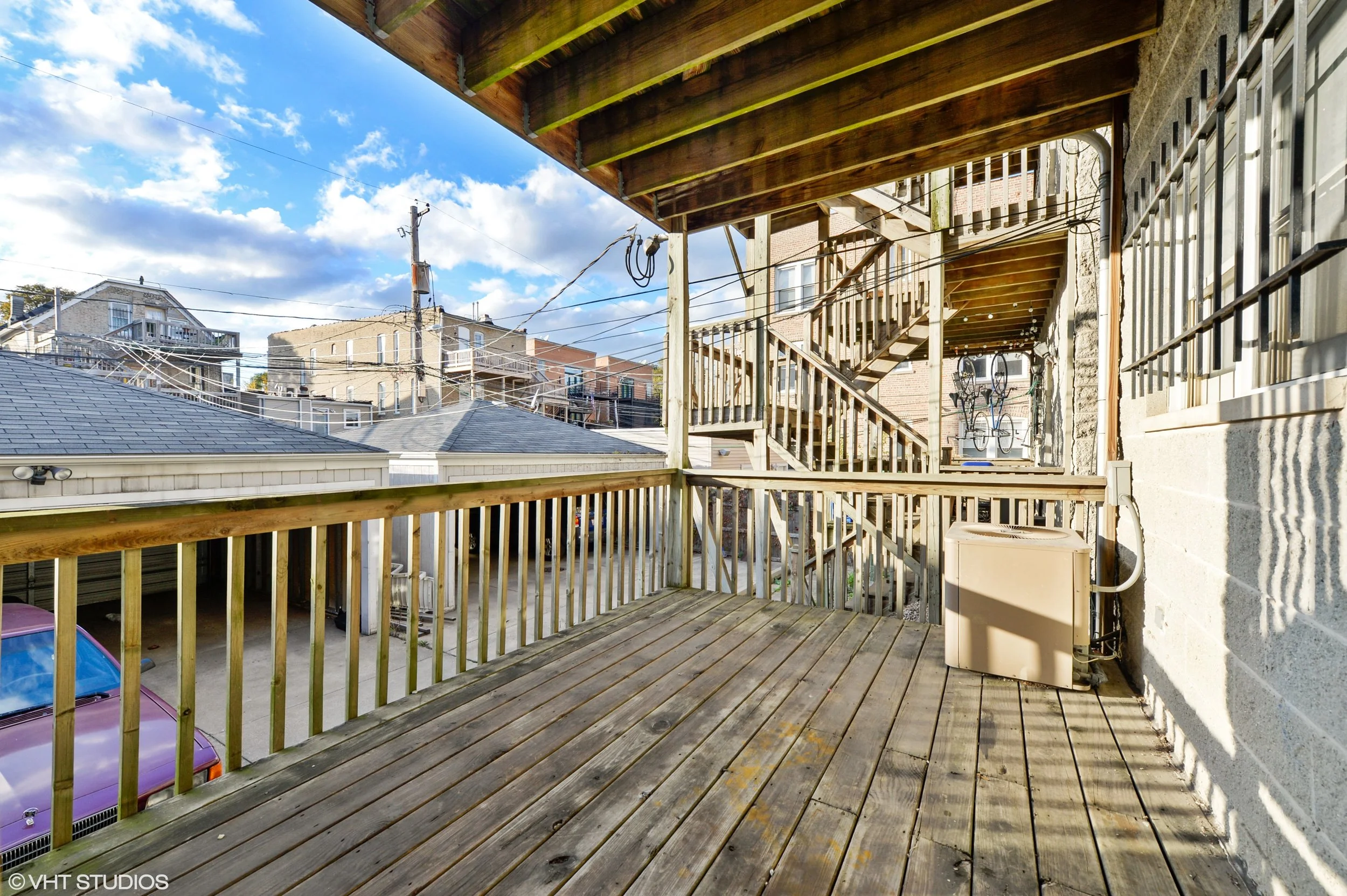 10_1444NorthCampbellAve_1_66_Deck_HiRes.jpg